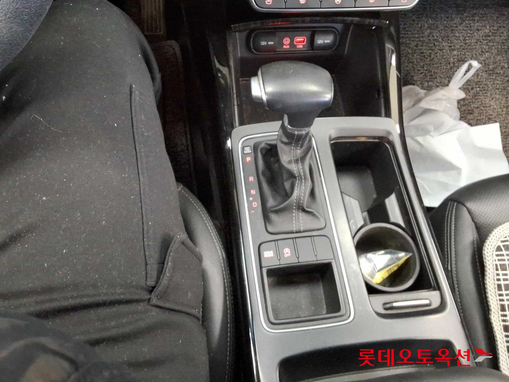 Kia Sorento id 3461970 из Кореи 32