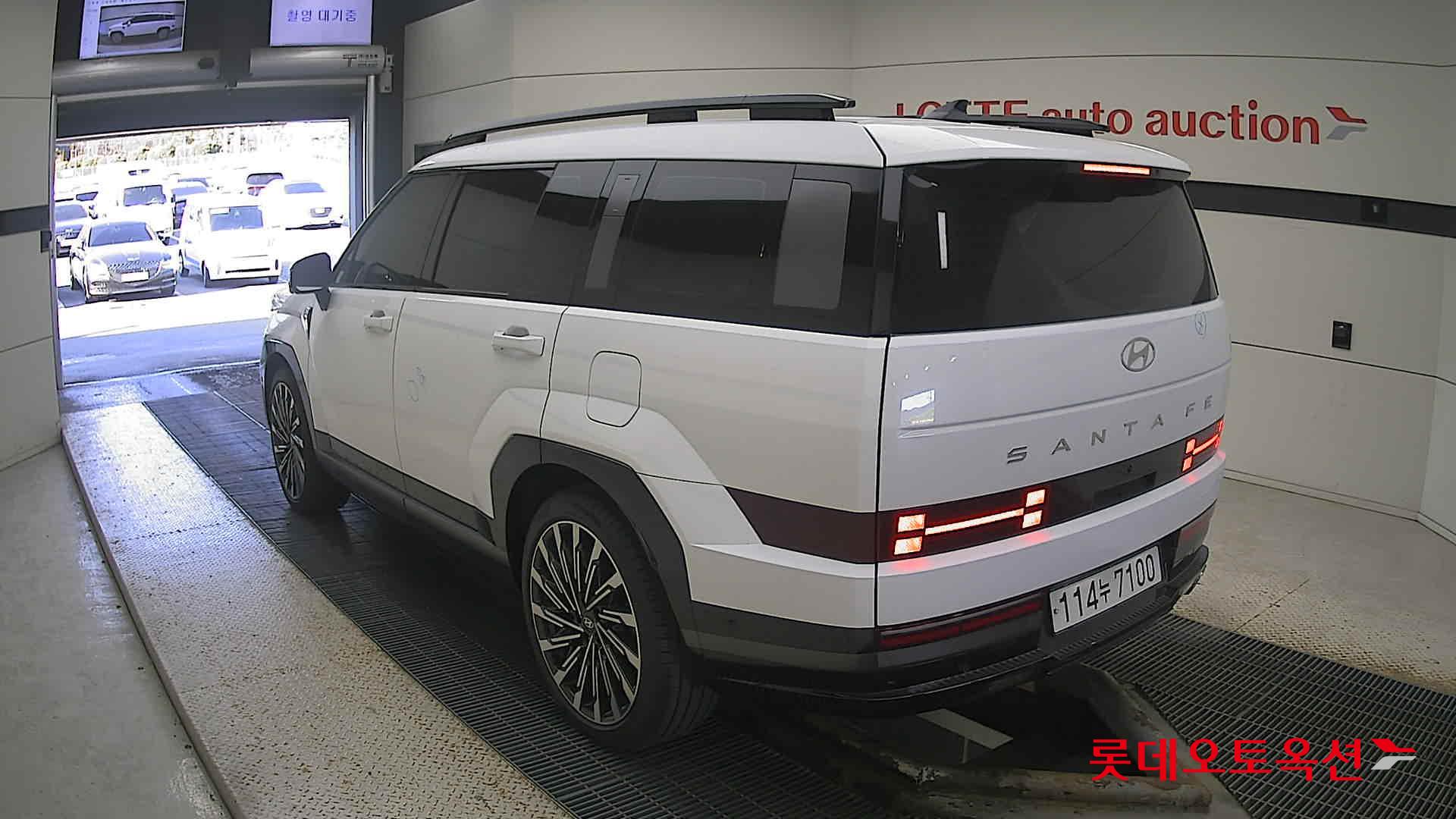 Hyundai Santa Fe 2024 Белый из Кореи, фото 6