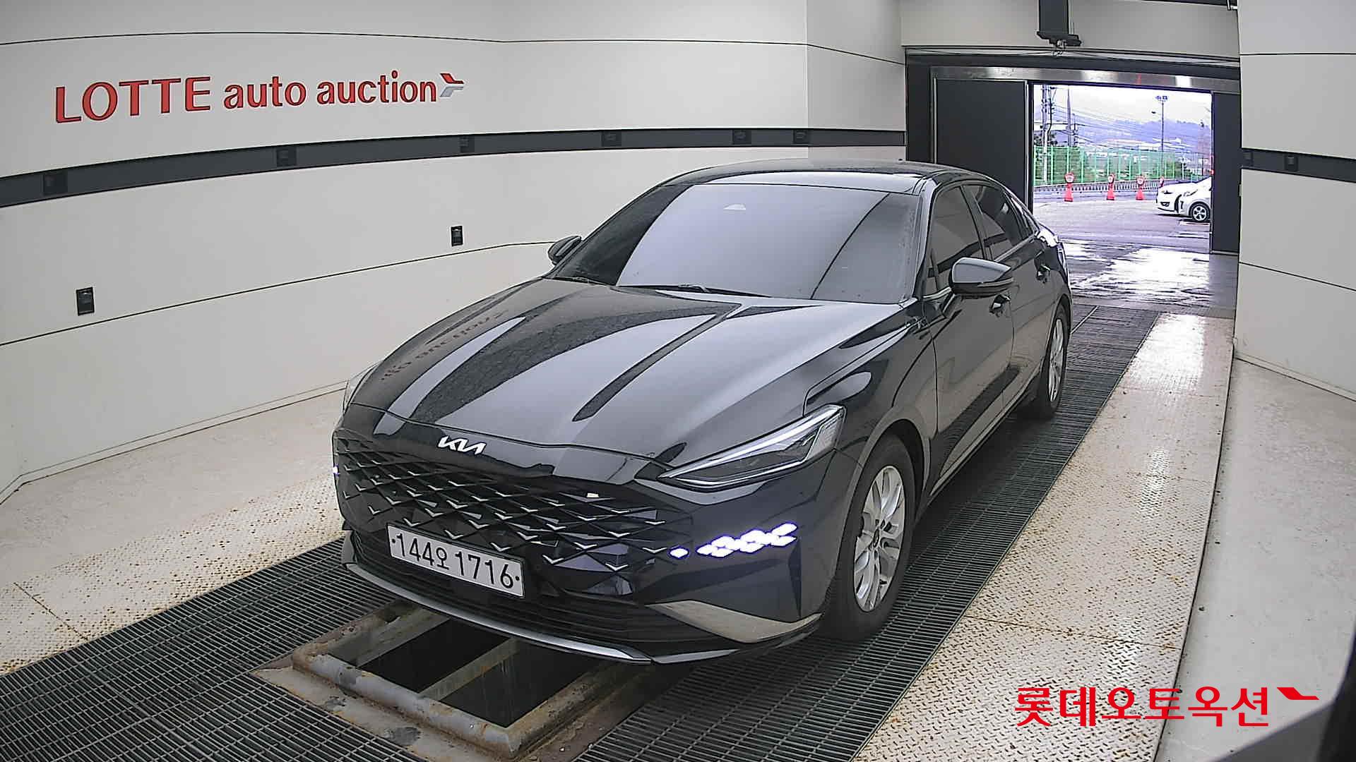 Kia K8 2022 Черный из Кореи