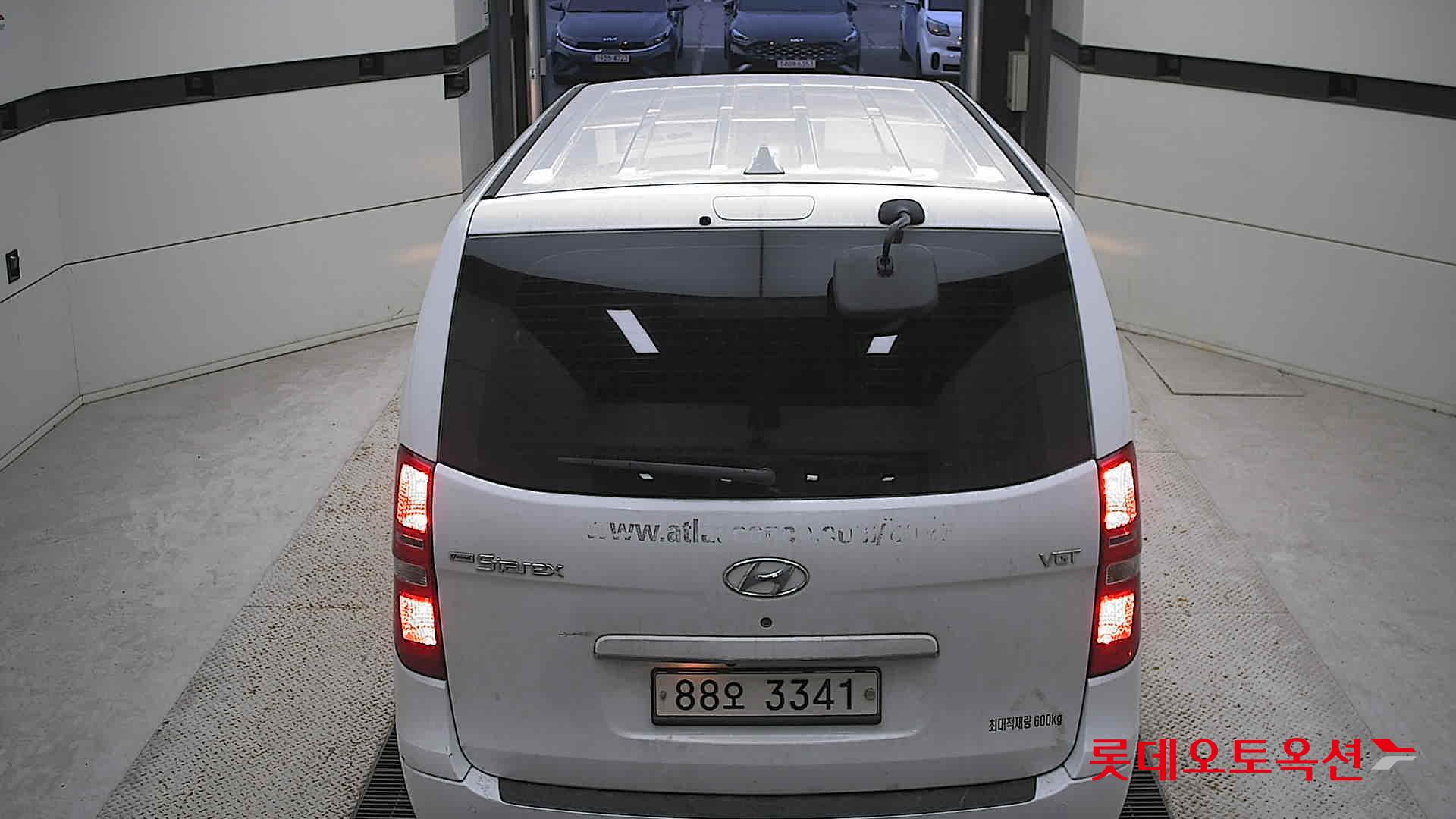 Hyundai Grand Starex 2021 Белый из Кореи, фото 5