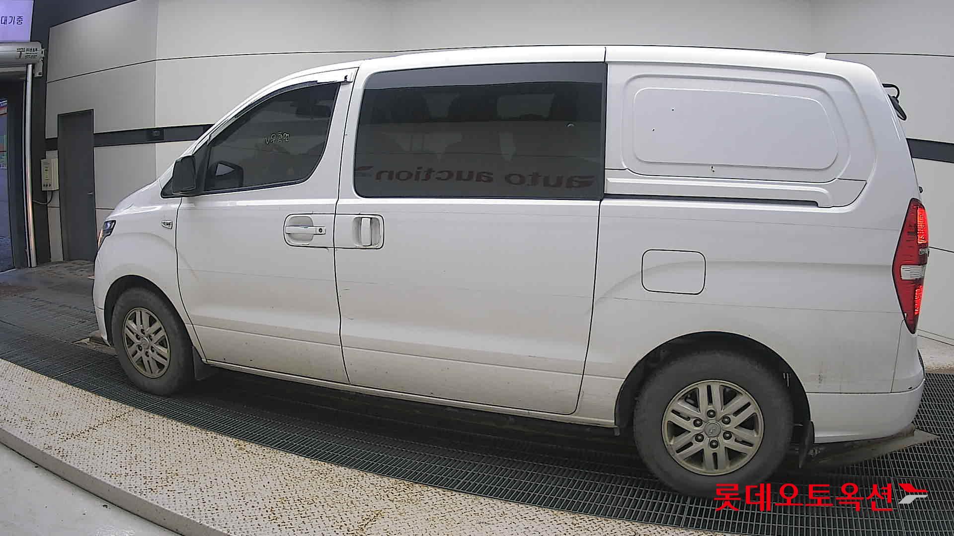 Hyundai Grand Starex id 3466803 из Кореи 11