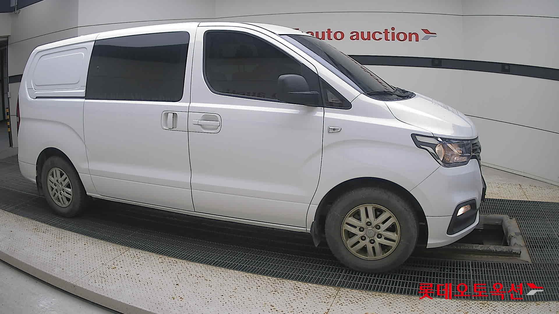 Hyundai Grand Starex id 3466803 из Кореи 17