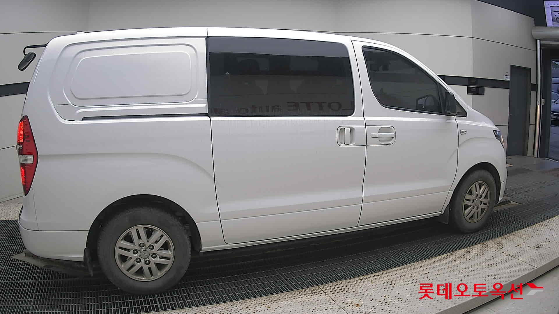 Hyundai Grand Starex id 3466803 из Кореи 18