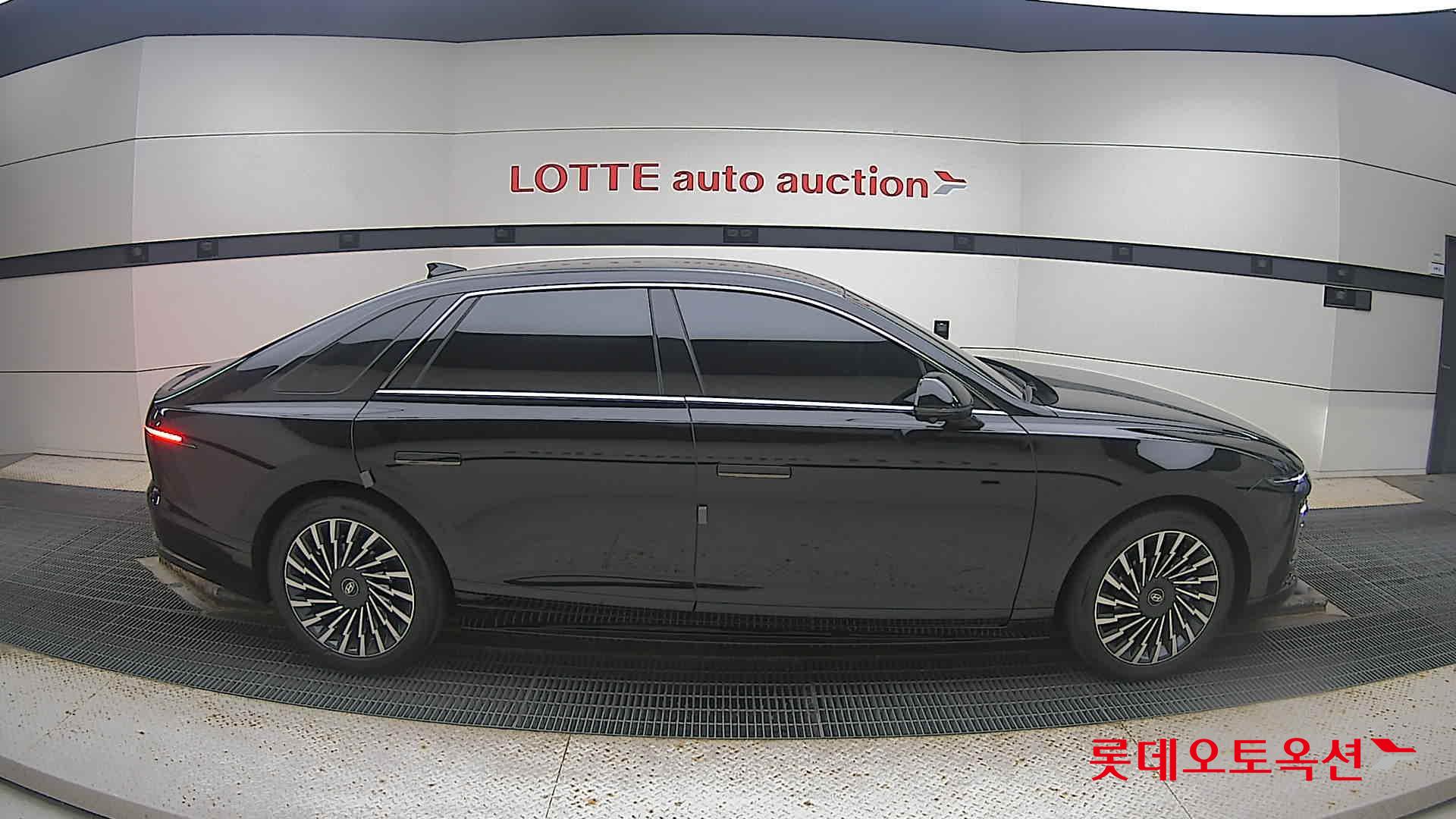 Hyundai Grandeur Hybrid 2024 Черный из Кореи, фото 3