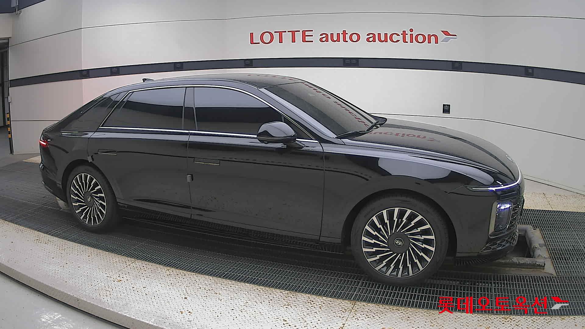 Hyundai Grandeur Hybrid id 3461909 из Кореи 17