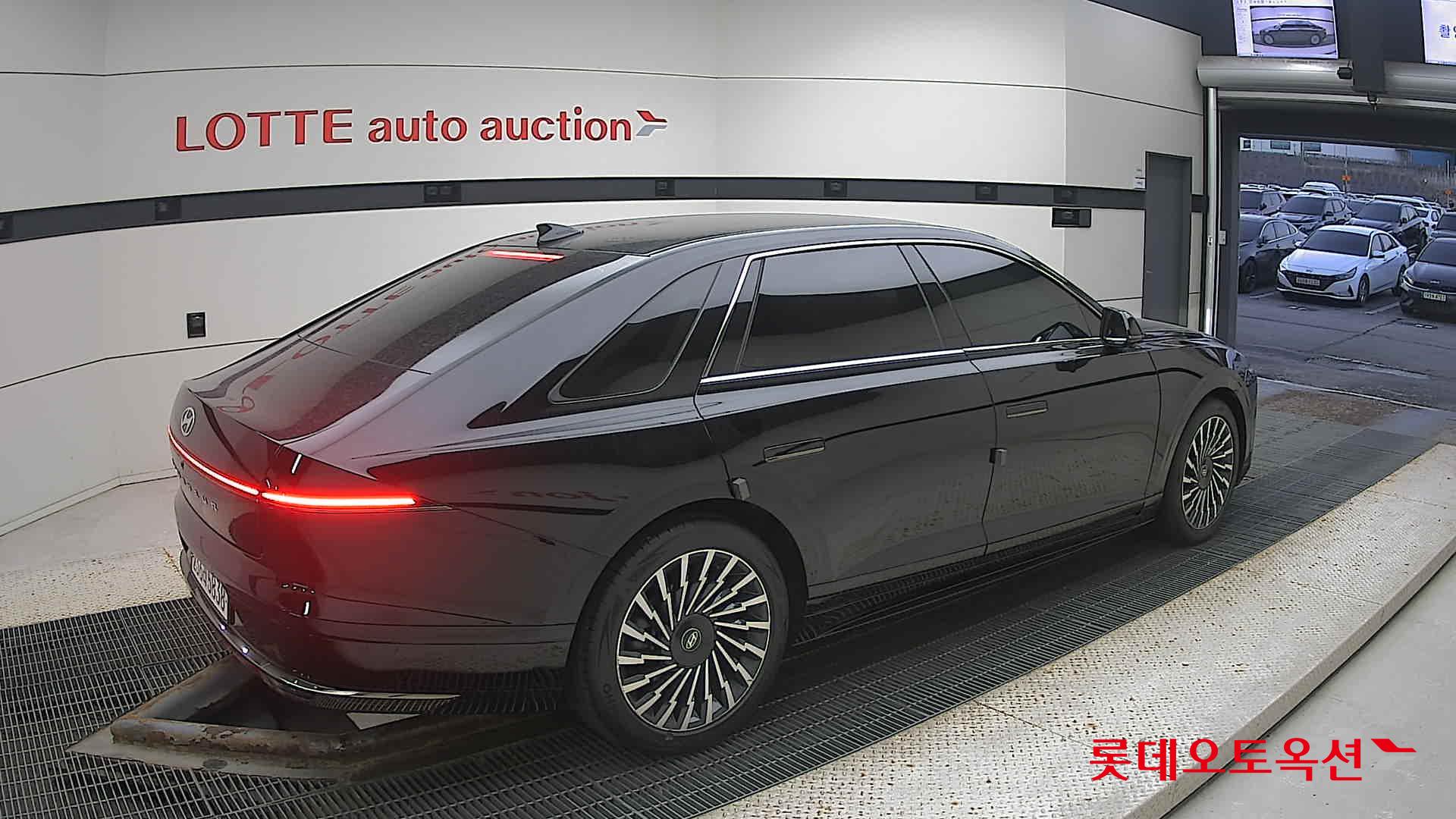 Hyundai Grandeur Hybrid id 3461909 из Кореи 19