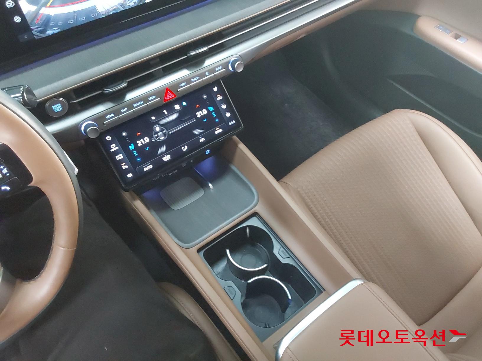 Hyundai Grandeur Hybrid id 3461909 из Кореи 33