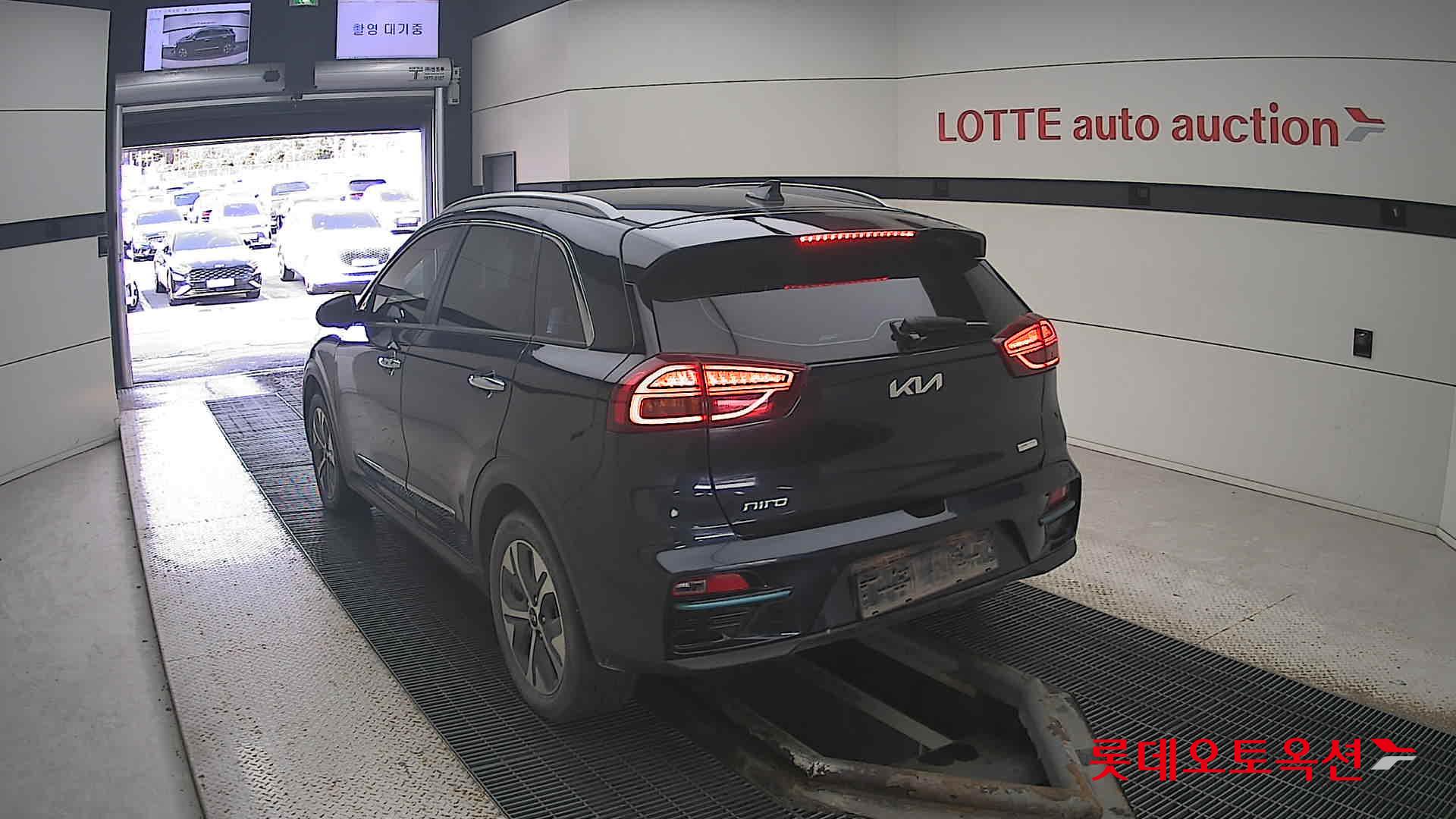Kia Niro EV id 3476466 из Кореи 9