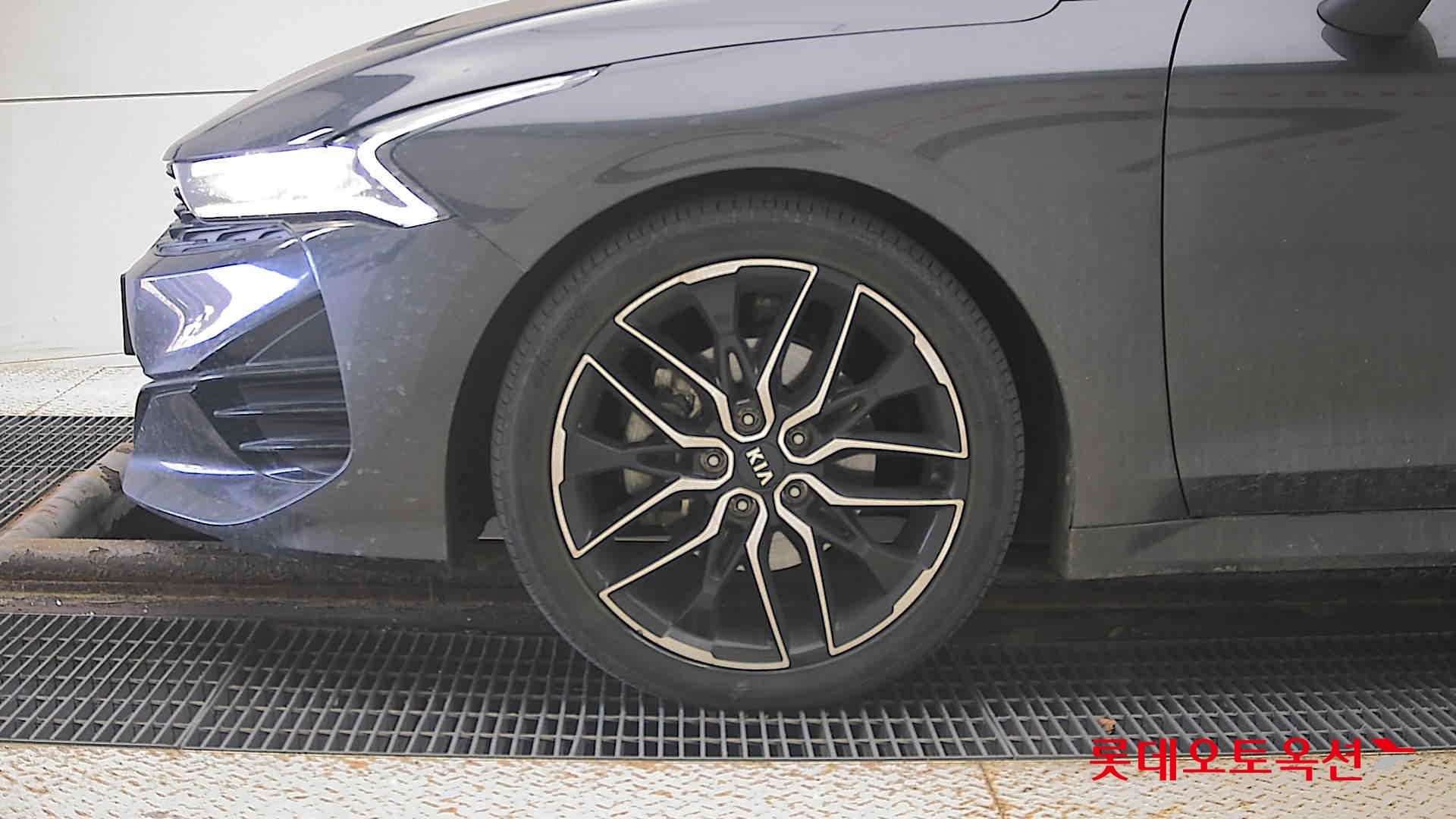 Kia K5 id 3466864 из Кореи 21