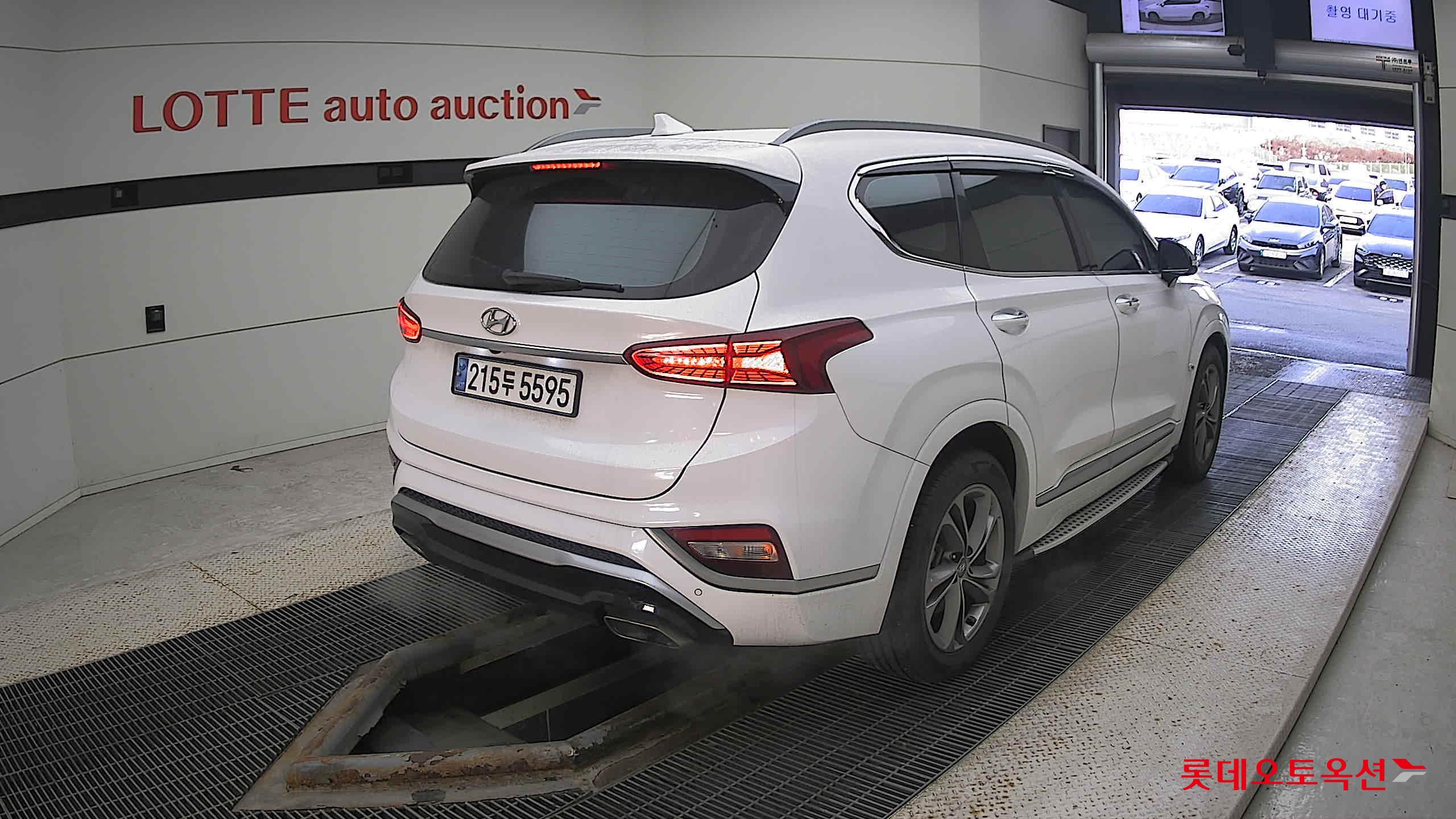 Hyundai Santa Fe 2019 Белый из Кореи, фото 4