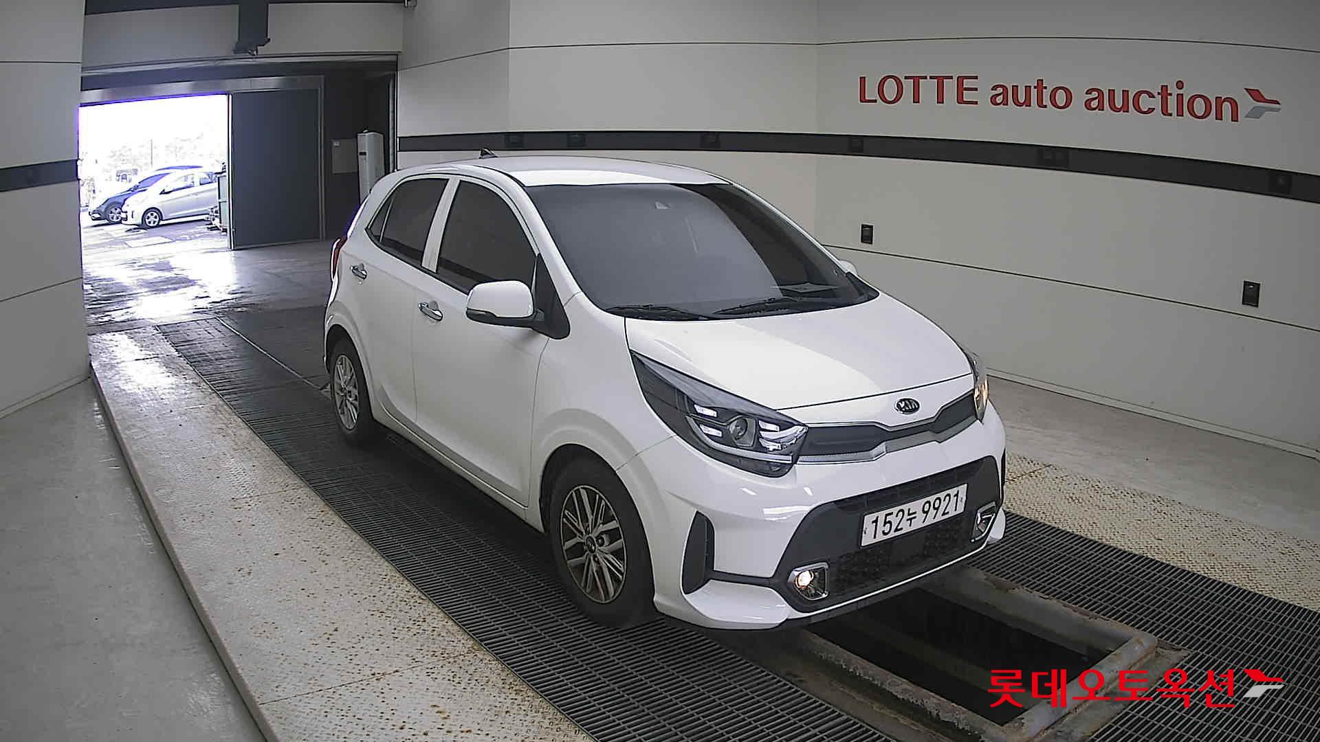 Kia Morning 2021 Белый из Кореи, фото 2