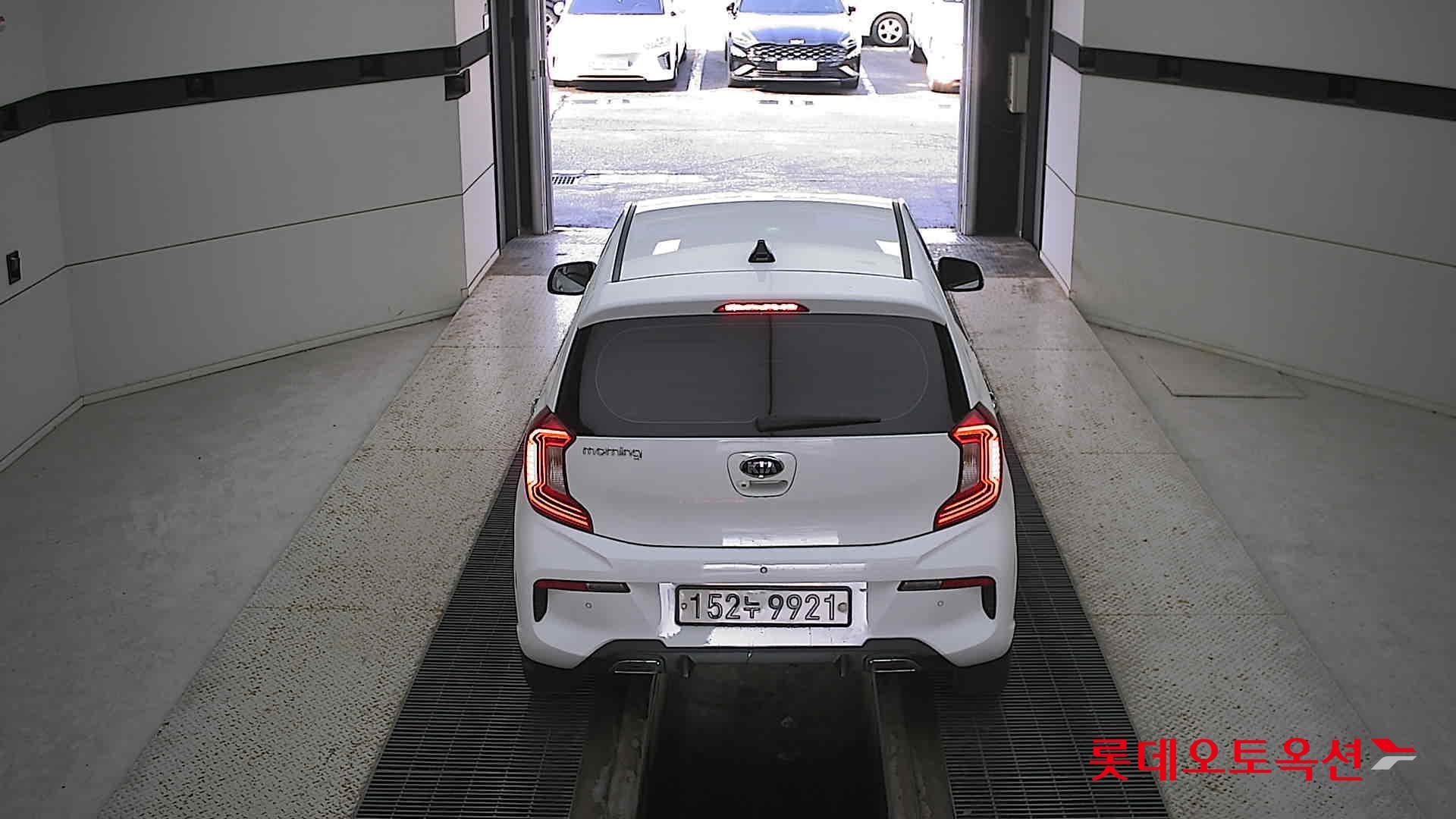 Kia Morning 2021 Белый из Кореи, фото 5