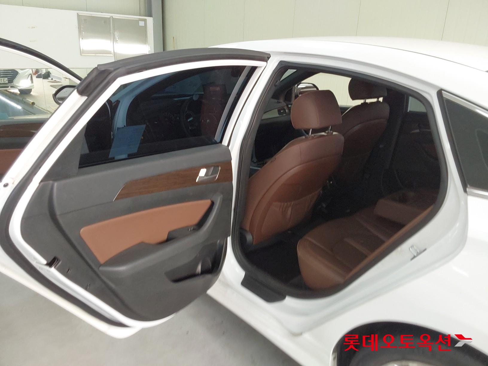 Hyundai Sonata id 3466861 из Кореи 36