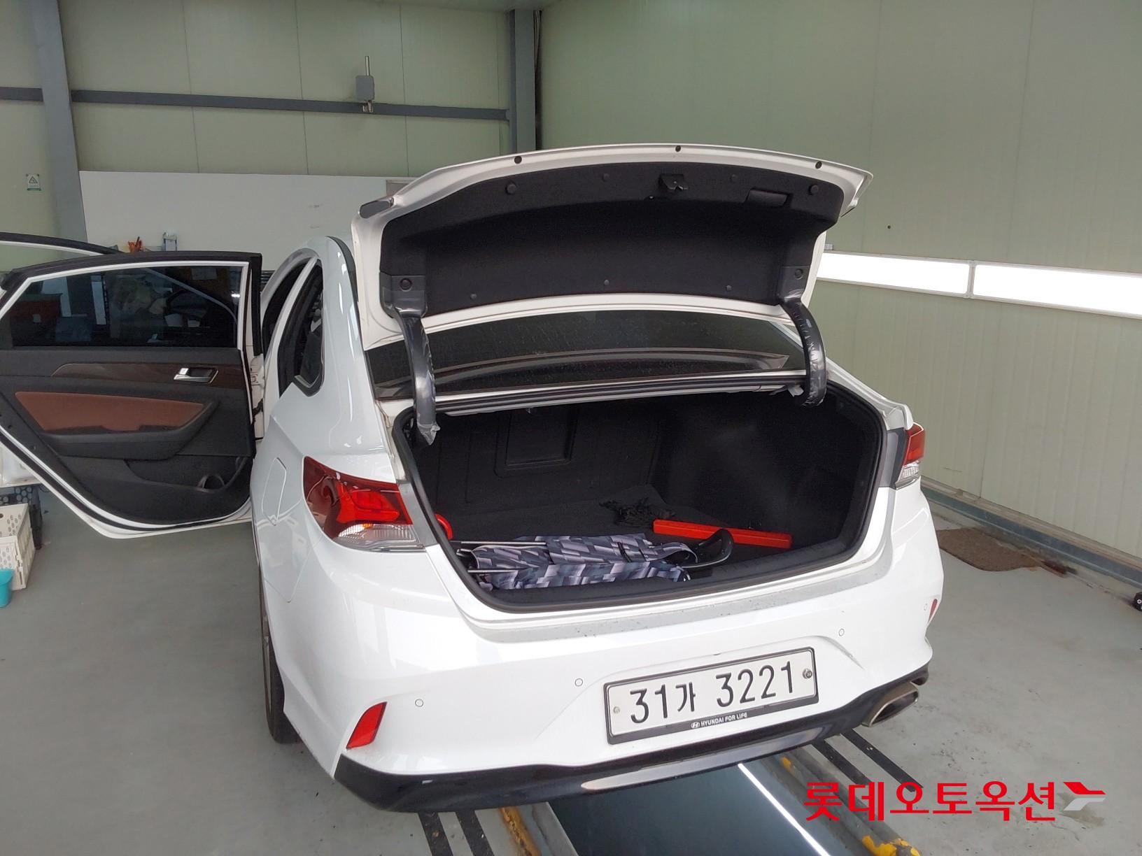 Hyundai Sonata id 3466861 из Кореи 37