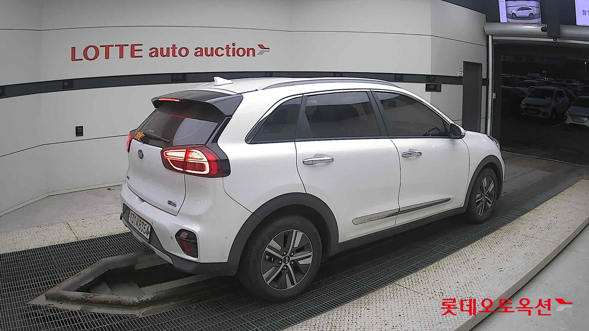 Kia Niro Hybrid id 3471542 из Кореи 19