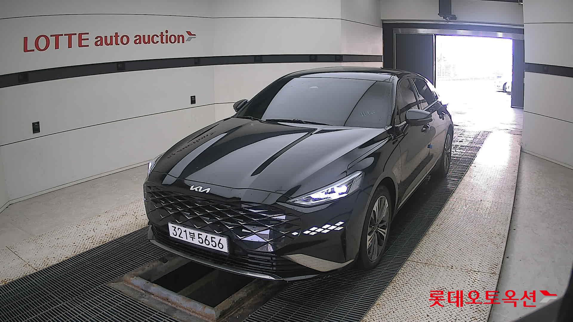 Kia K8 Hybrid 2022 Черный из Кореи