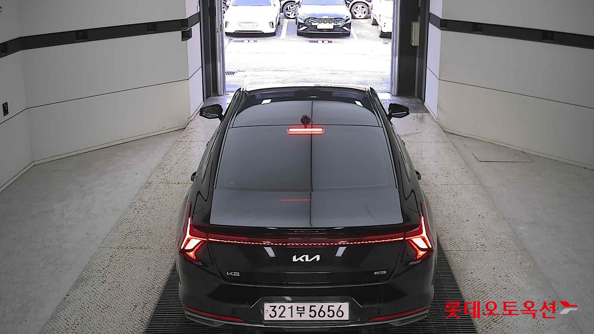 Kia K8 Hybrid 2022 Черный из Кореи, фото 5