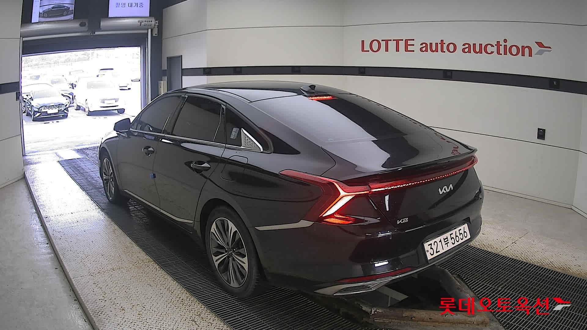 Kia K8 Hybrid 2022 Черный из Кореи, фото 6