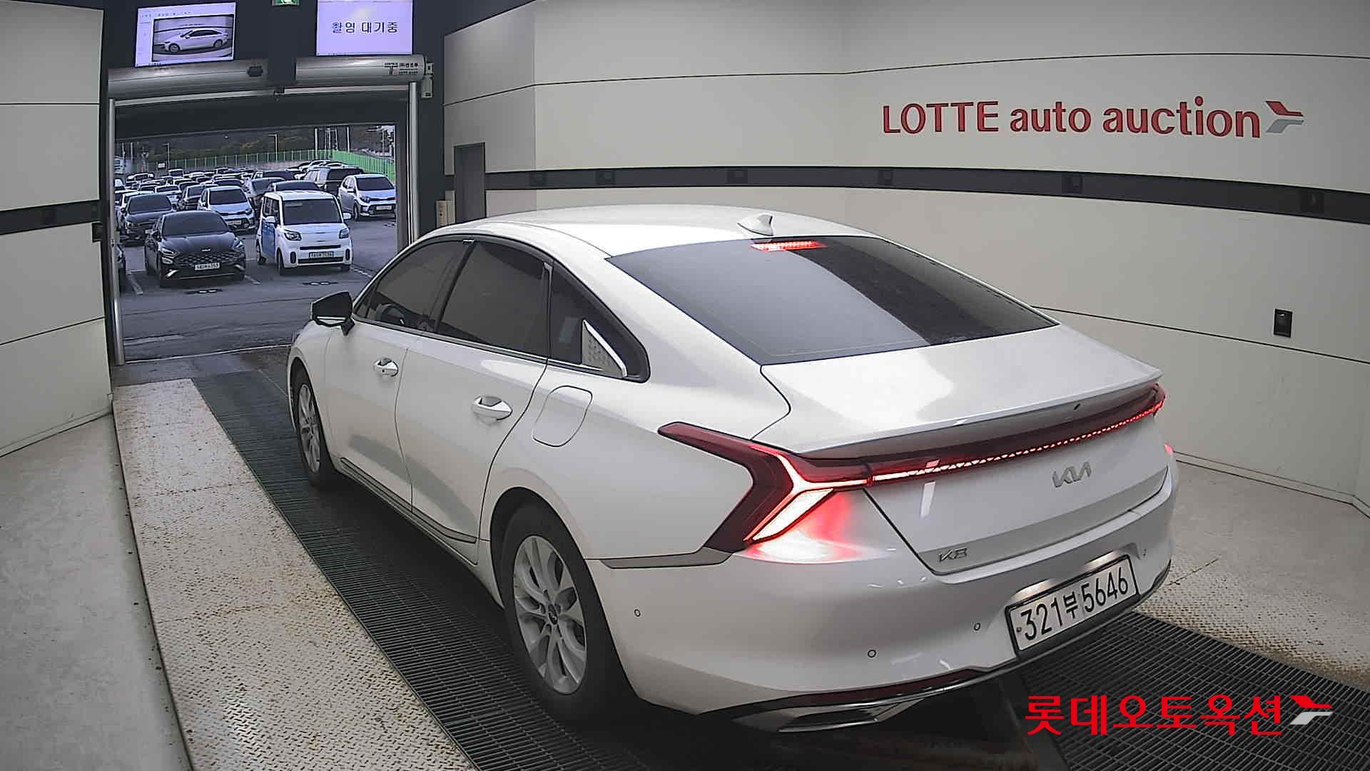 Kia K8 id 3461983 из Кореи 9