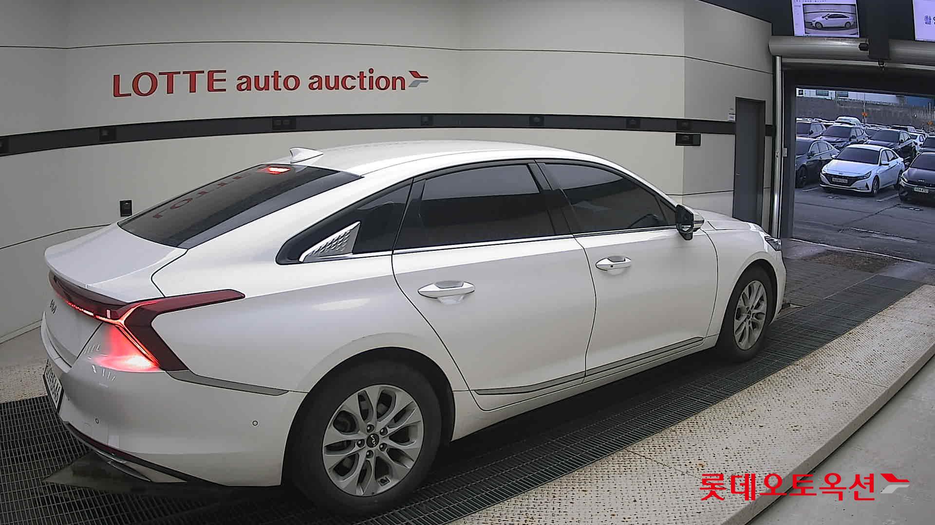 Kia K8 id 3461983 из Кореи 19