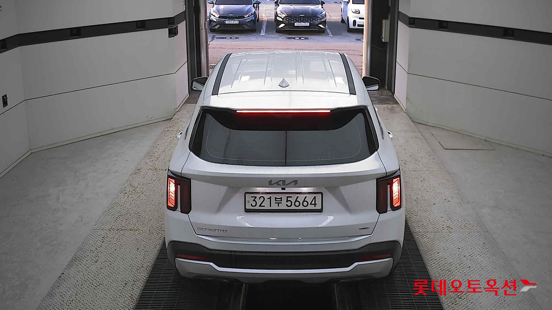 Kia Sorento Hybrid 2025 Белый из Кореи, фото 5