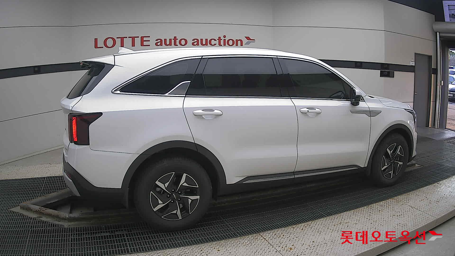 Kia Sorento Hybrid id 3461958 из Кореи 18