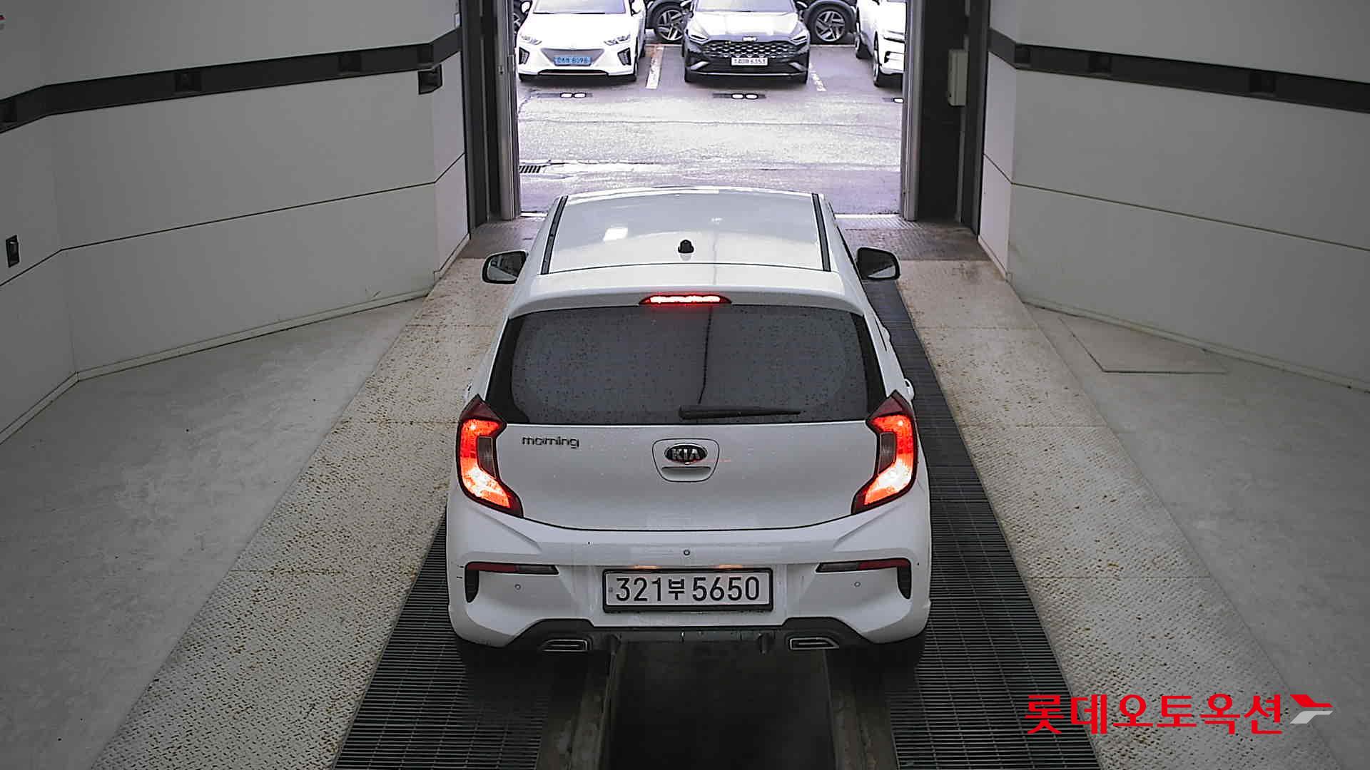 Kia Morning 2021 Белый из Кореи, фото 5