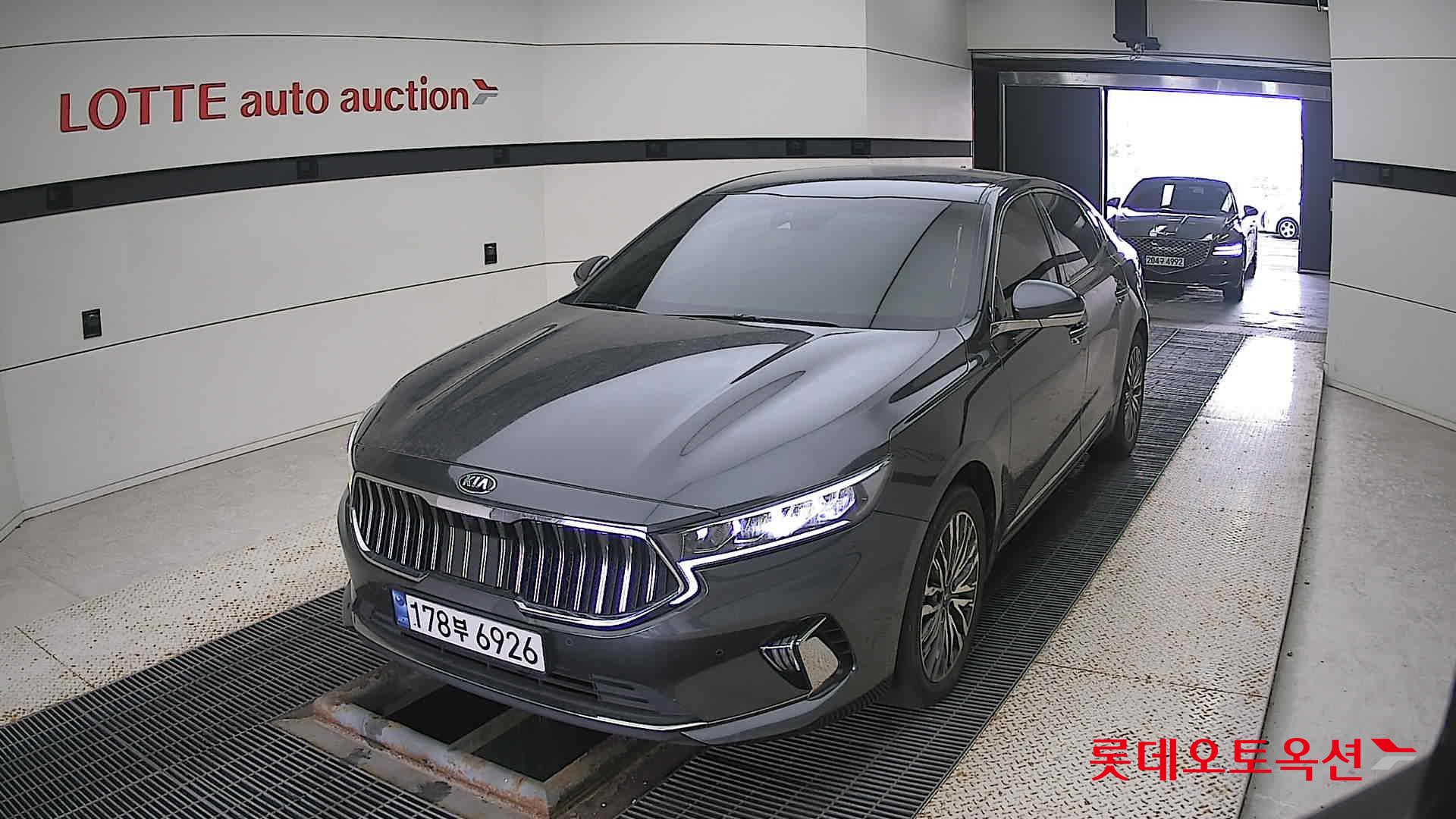 Kia K7 2021 Другое из Кореи