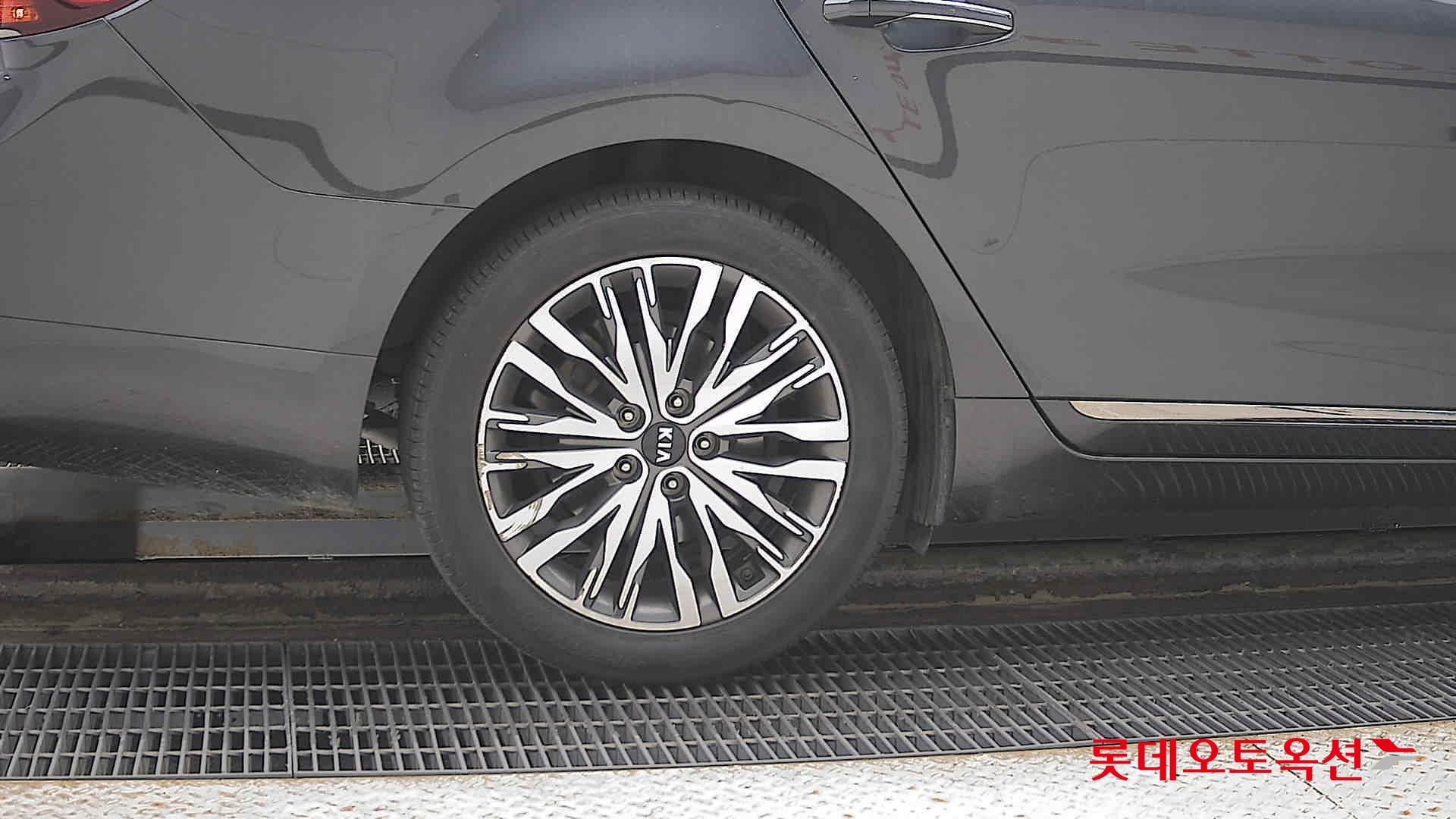 Kia K7 id 3466791 из Кореи 24