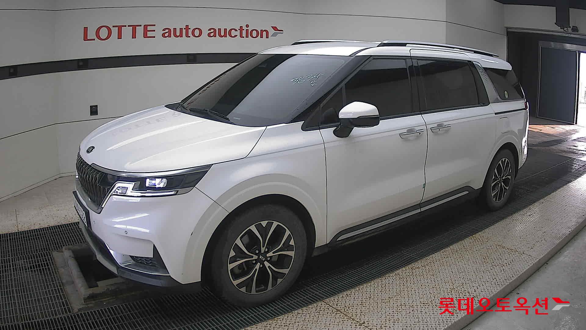 Kia Carnival id 3471528 из Кореи 13