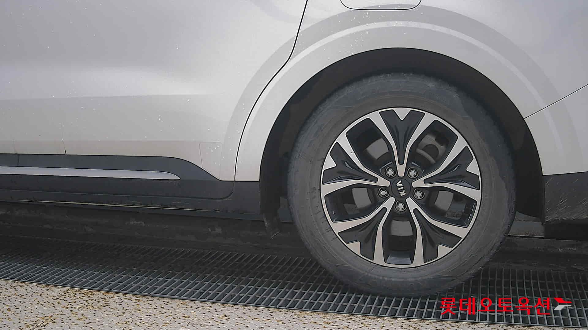 Kia Carnival id 3471528 из Кореи 22