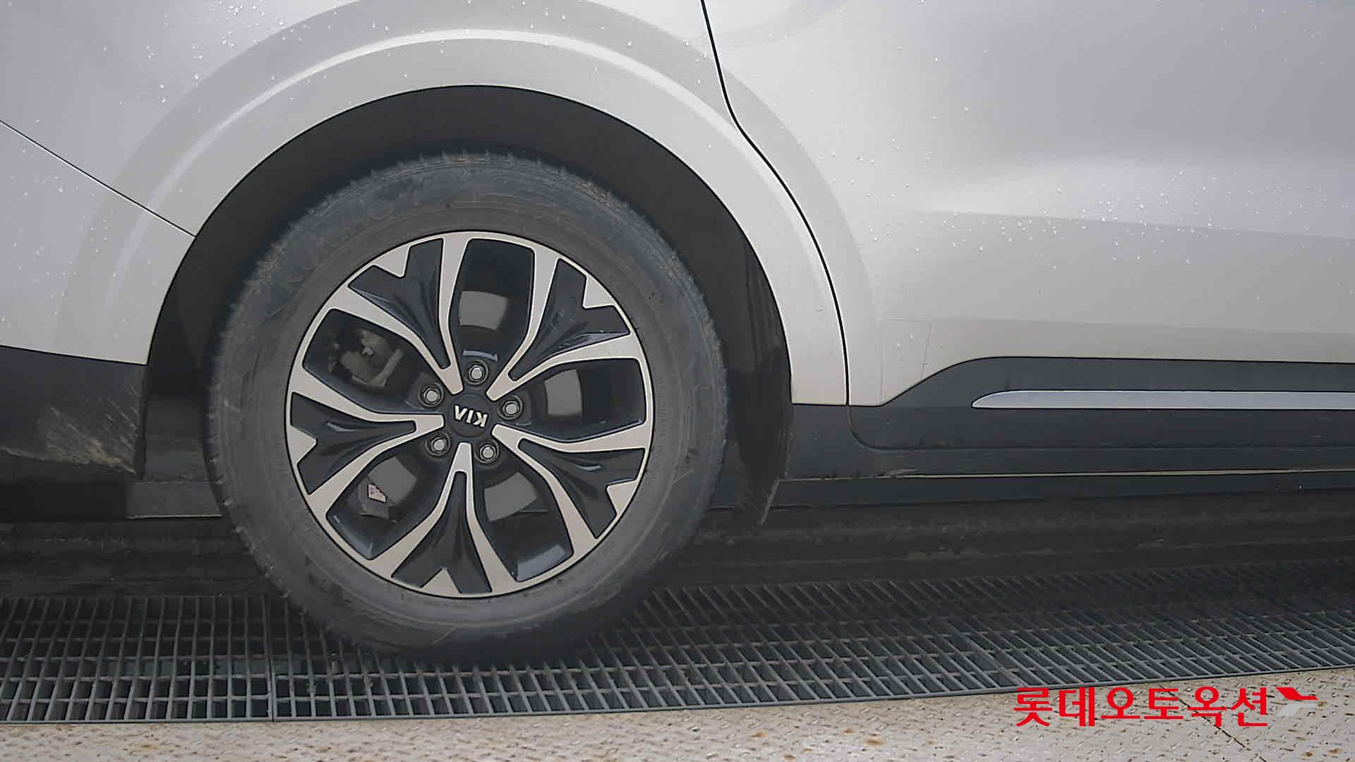 Kia Carnival id 3471528 из Кореи 24