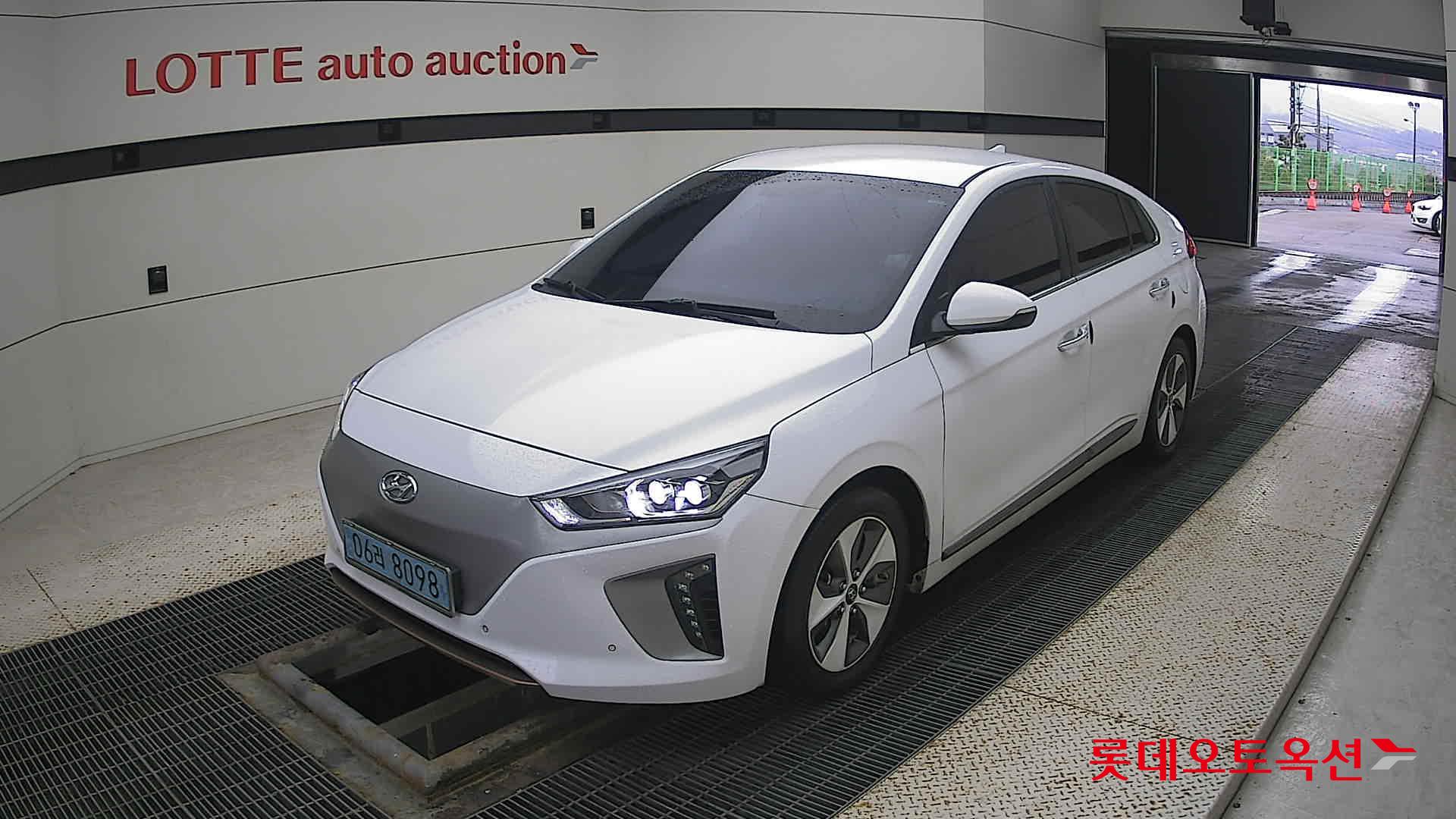 Hyundai IONIQ Electric id 3471674 из Кореи 14