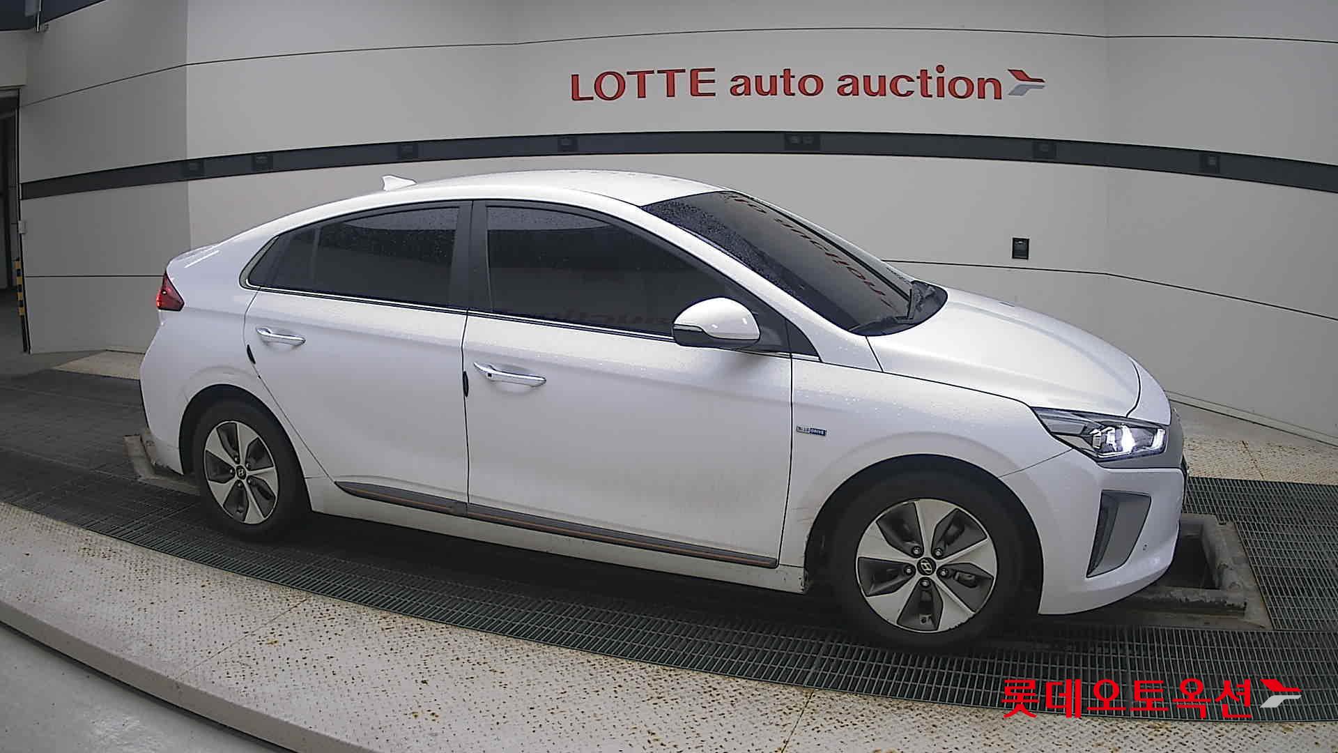 Hyundai IONIQ Electric id 3471674 из Кореи 17