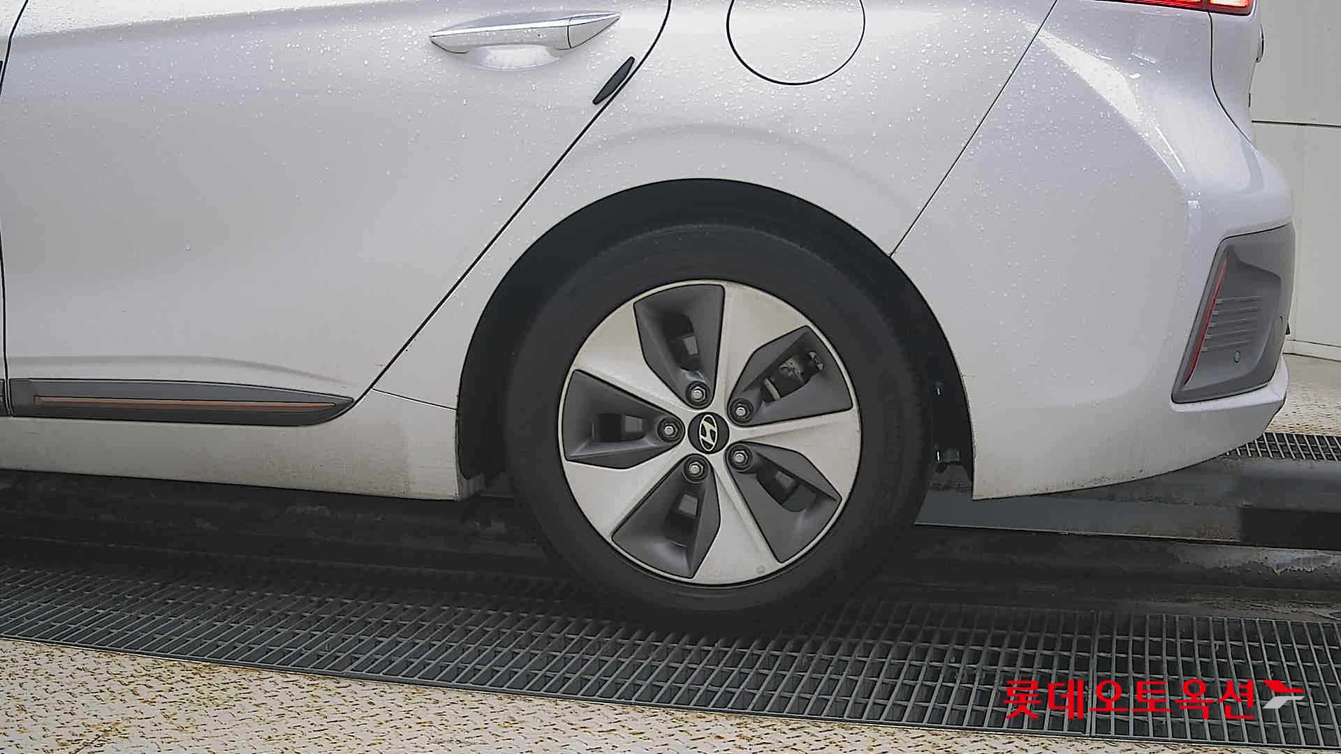 Hyundai IONIQ Electric id 3471674 из Кореи 22