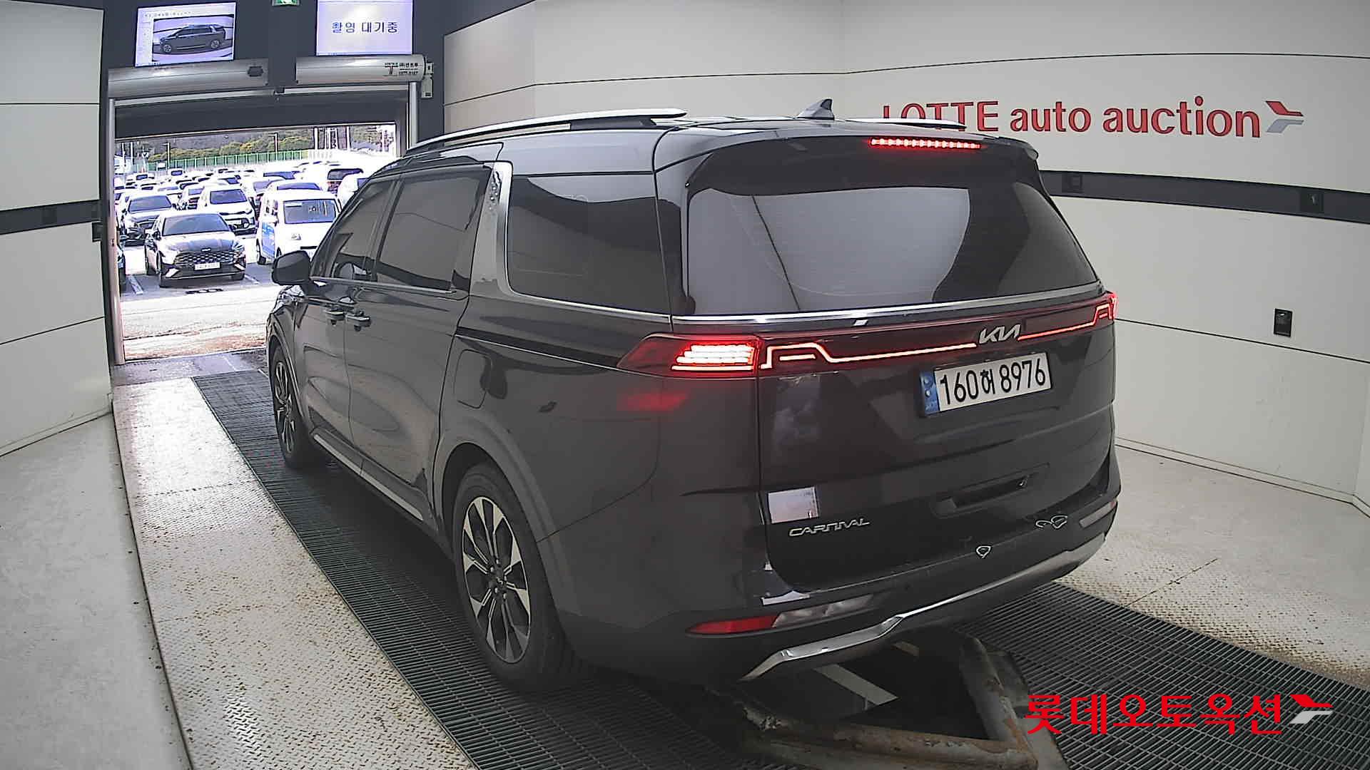 Kia Carnival id 3476471 из Кореи 9