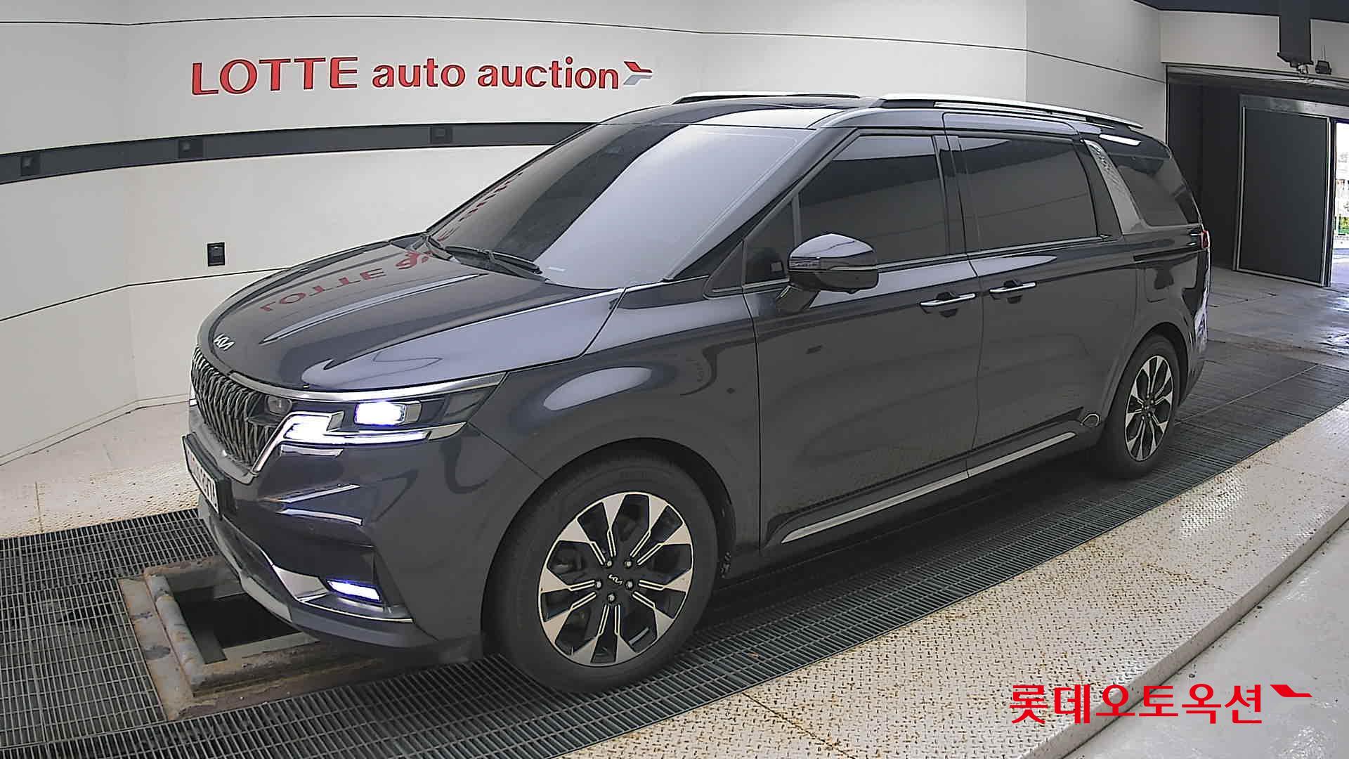 Kia Carnival id 3476471 из Кореи 13