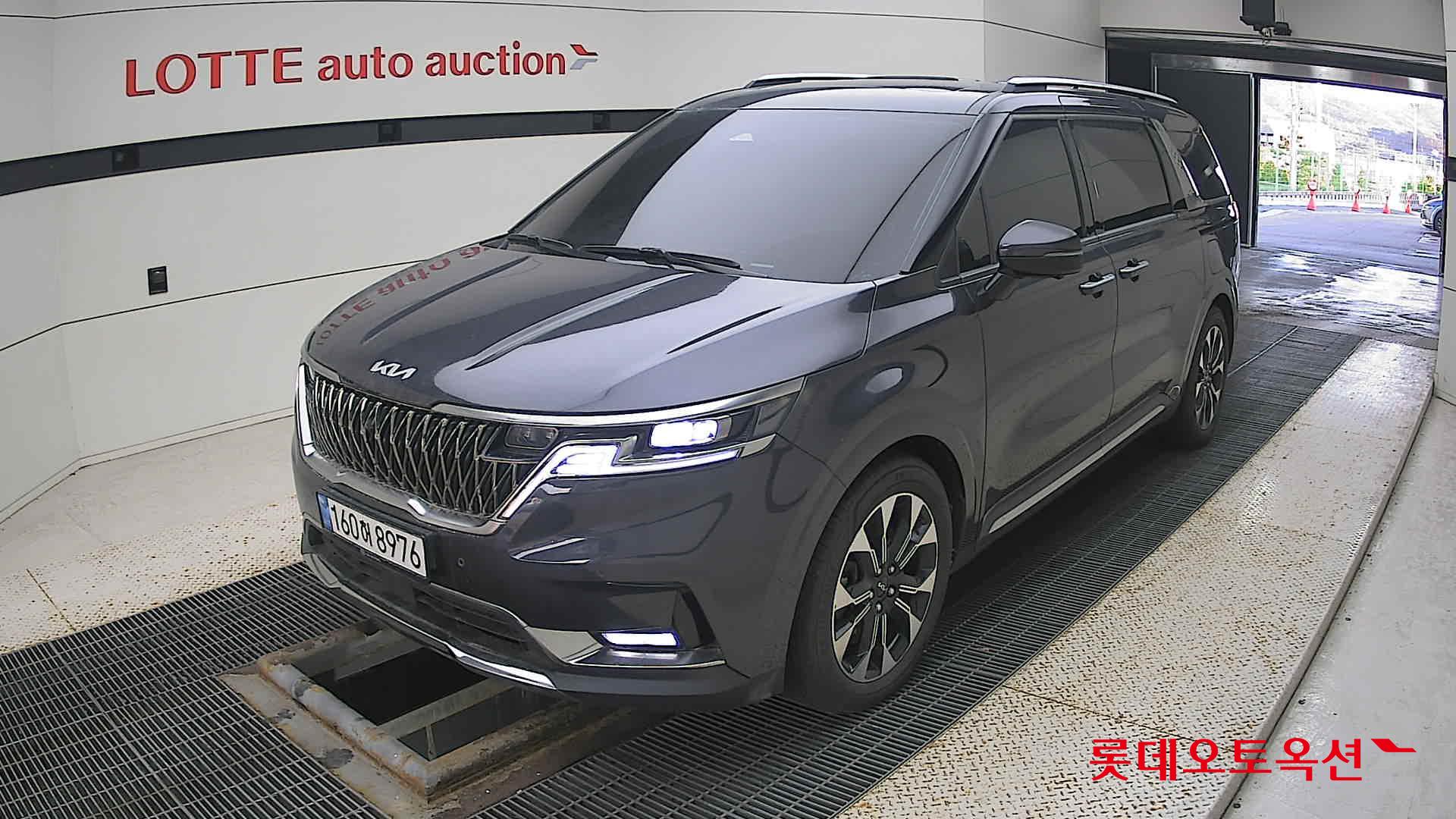 Kia Carnival id 3476471 из Кореи 14