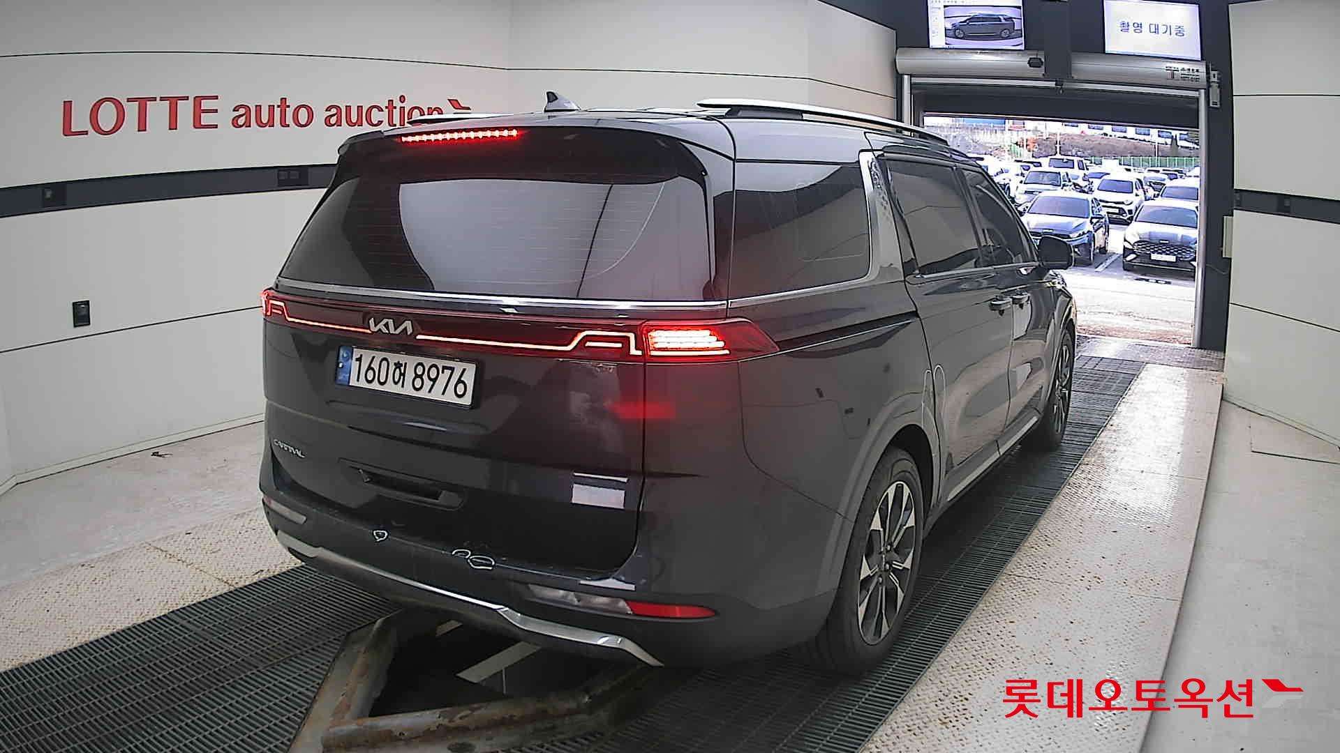 Kia Carnival id 3476471 из Кореи 20