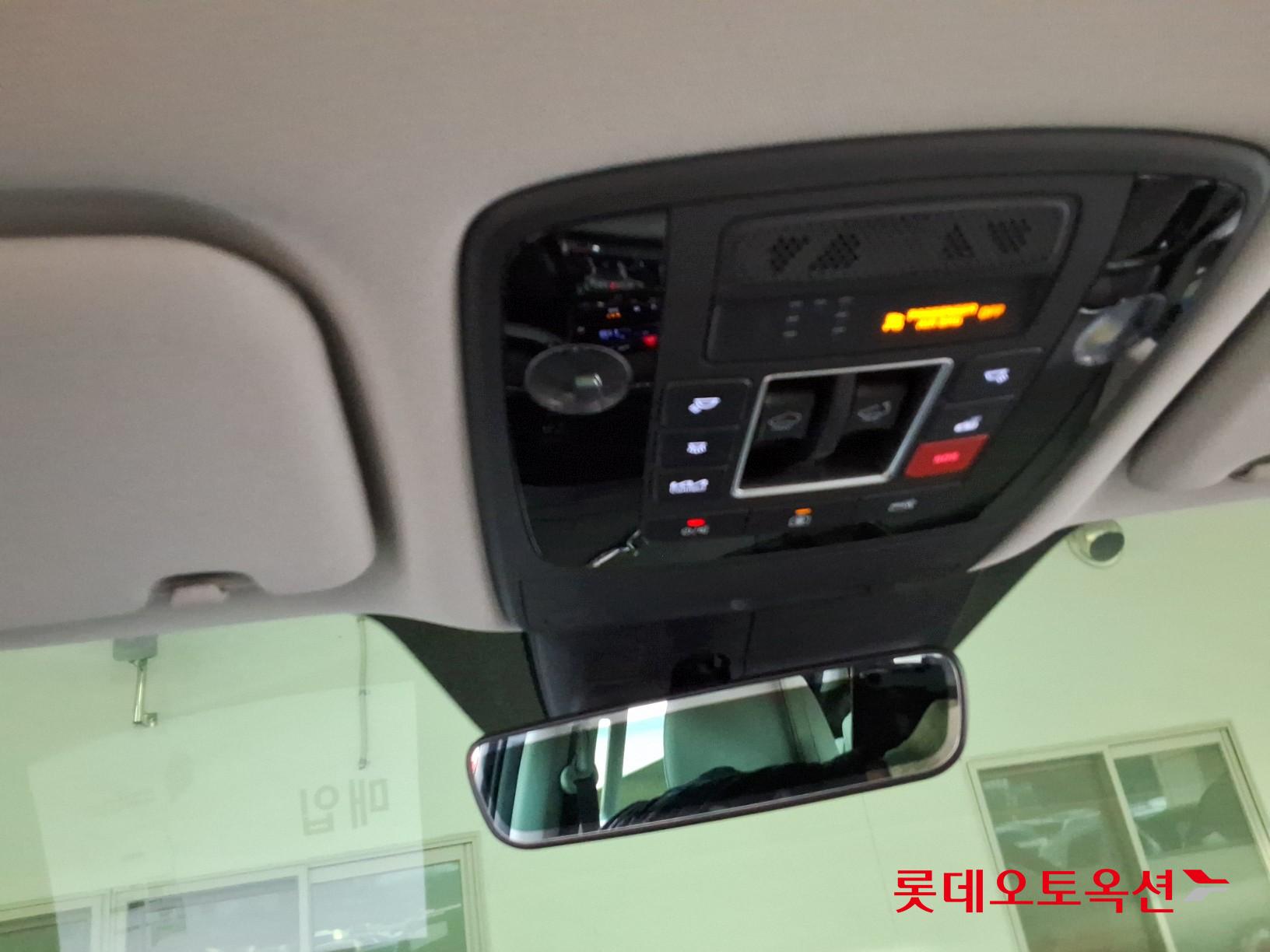 Kia Carnival id 3476471 из Кореи 33