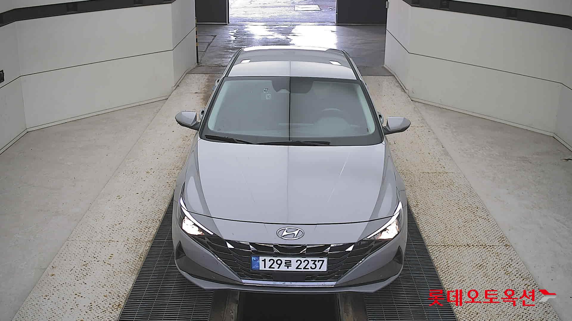 Hyundai Avante id 3471642 из Кореи 8