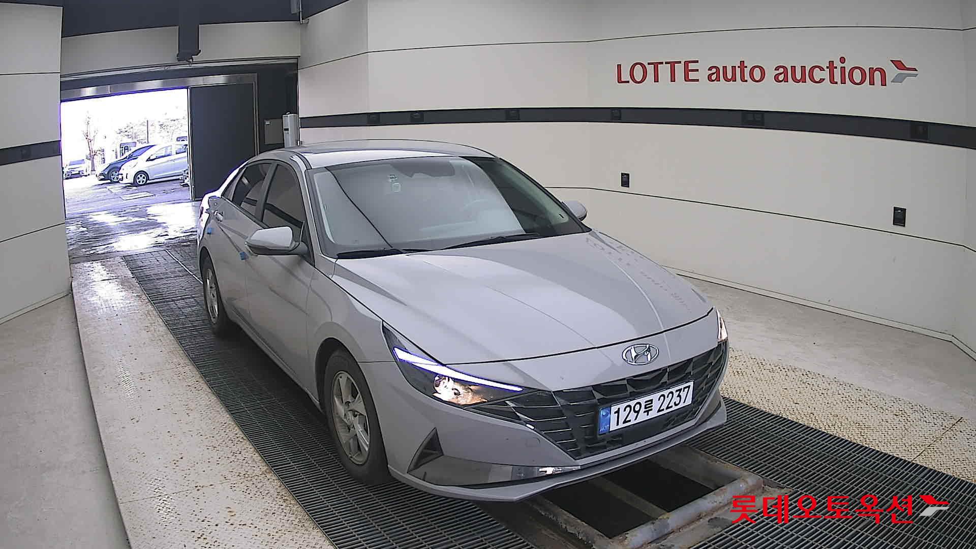 Hyundai Avante id 3471642 из Кореи 15