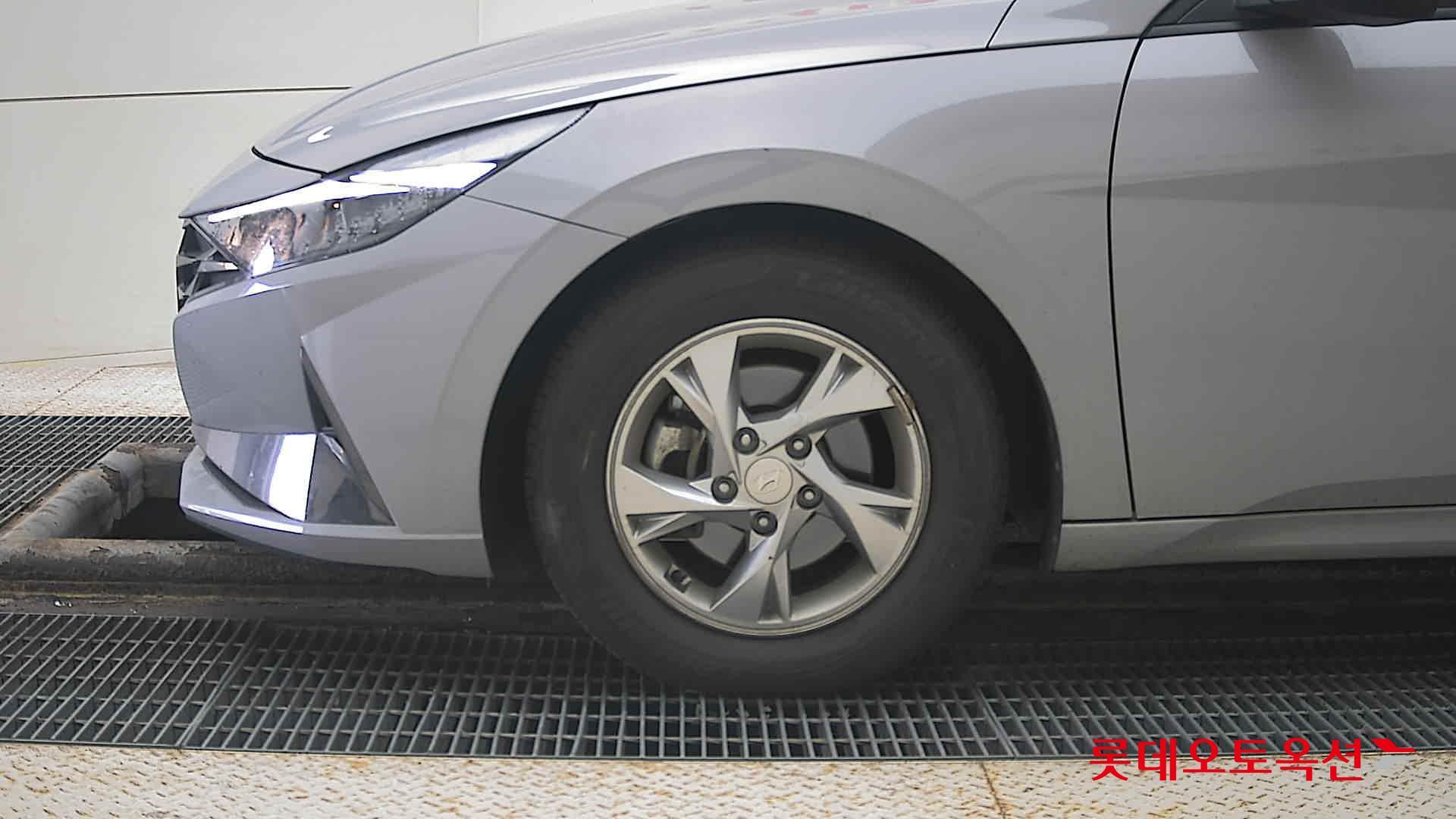 Hyundai Avante id 3471642 из Кореи 21