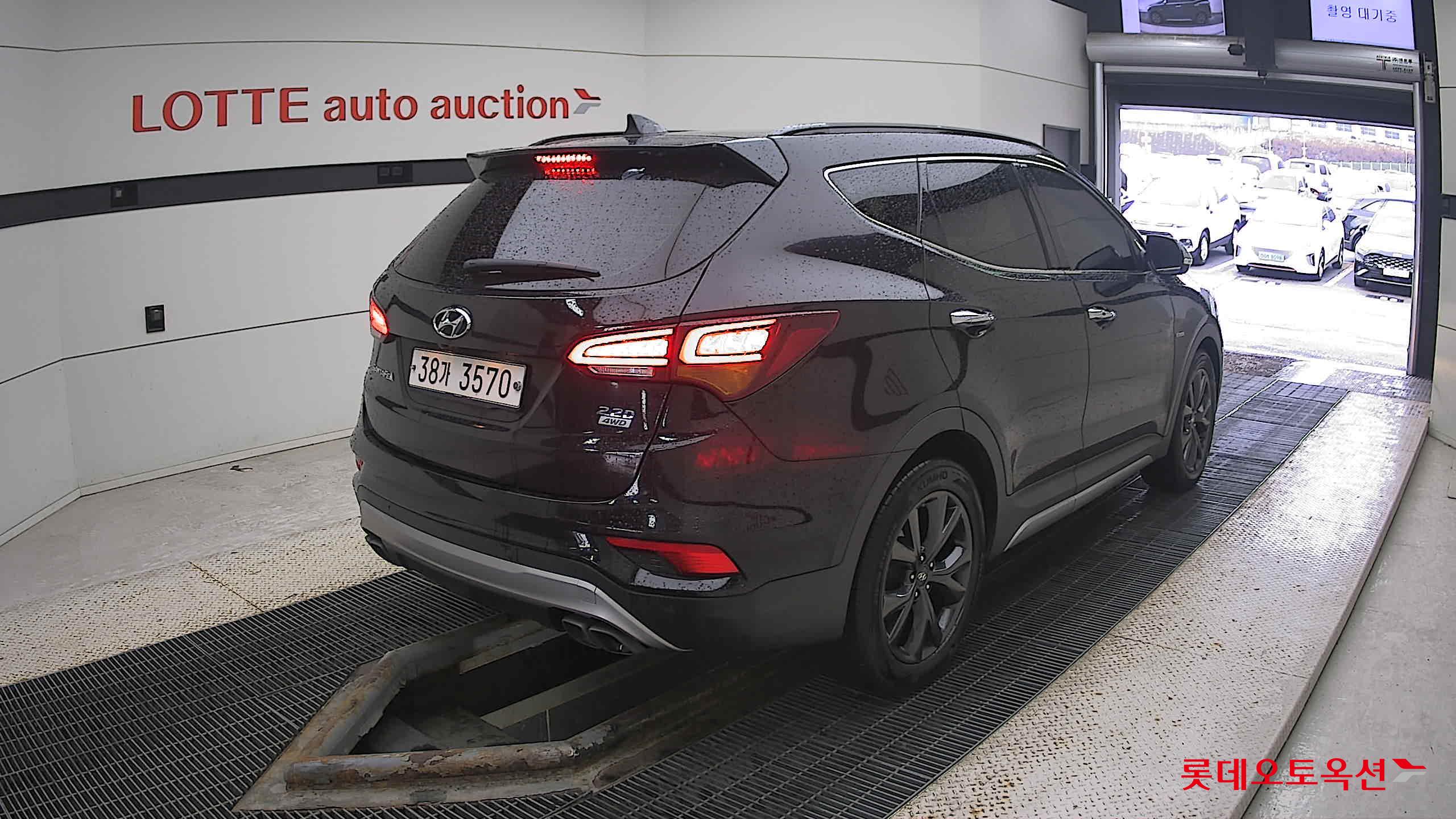 Hyundai Santa Fe 2018 Черный из Кореи, фото 4