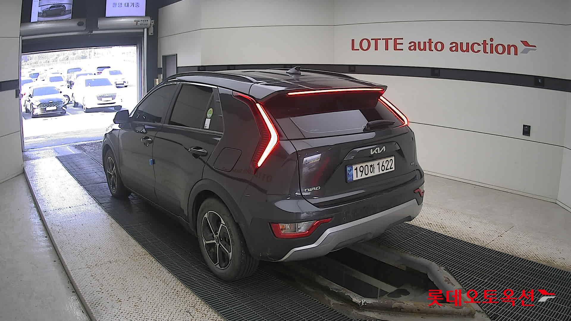 Kia Niro Hybrid 2024 Другое из Кореи, фото 6