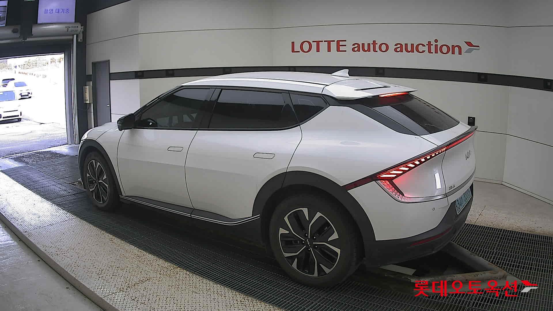 Kia EV6 id 3466797 из Кореи 10