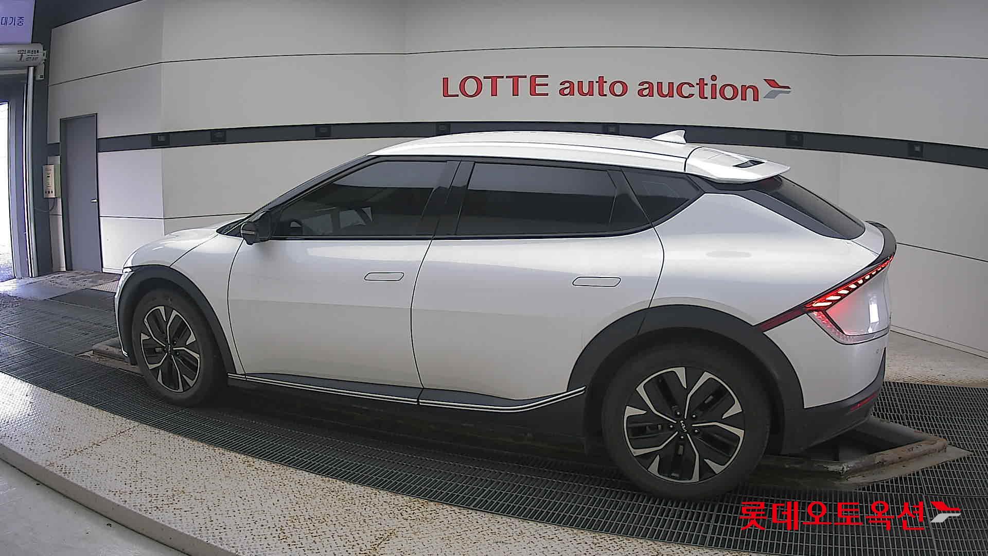 Kia EV6 id 3466797 из Кореи 11