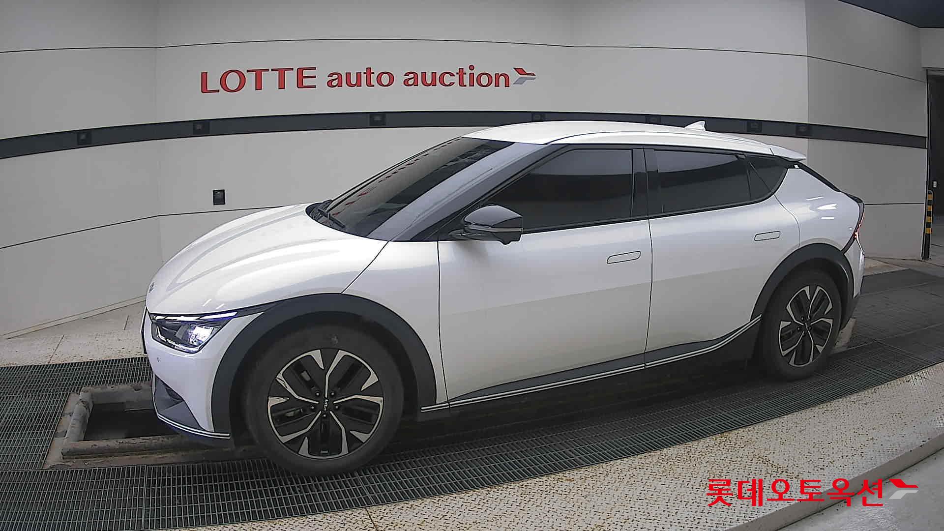 Kia EV6 id 3466797 из Кореи 12