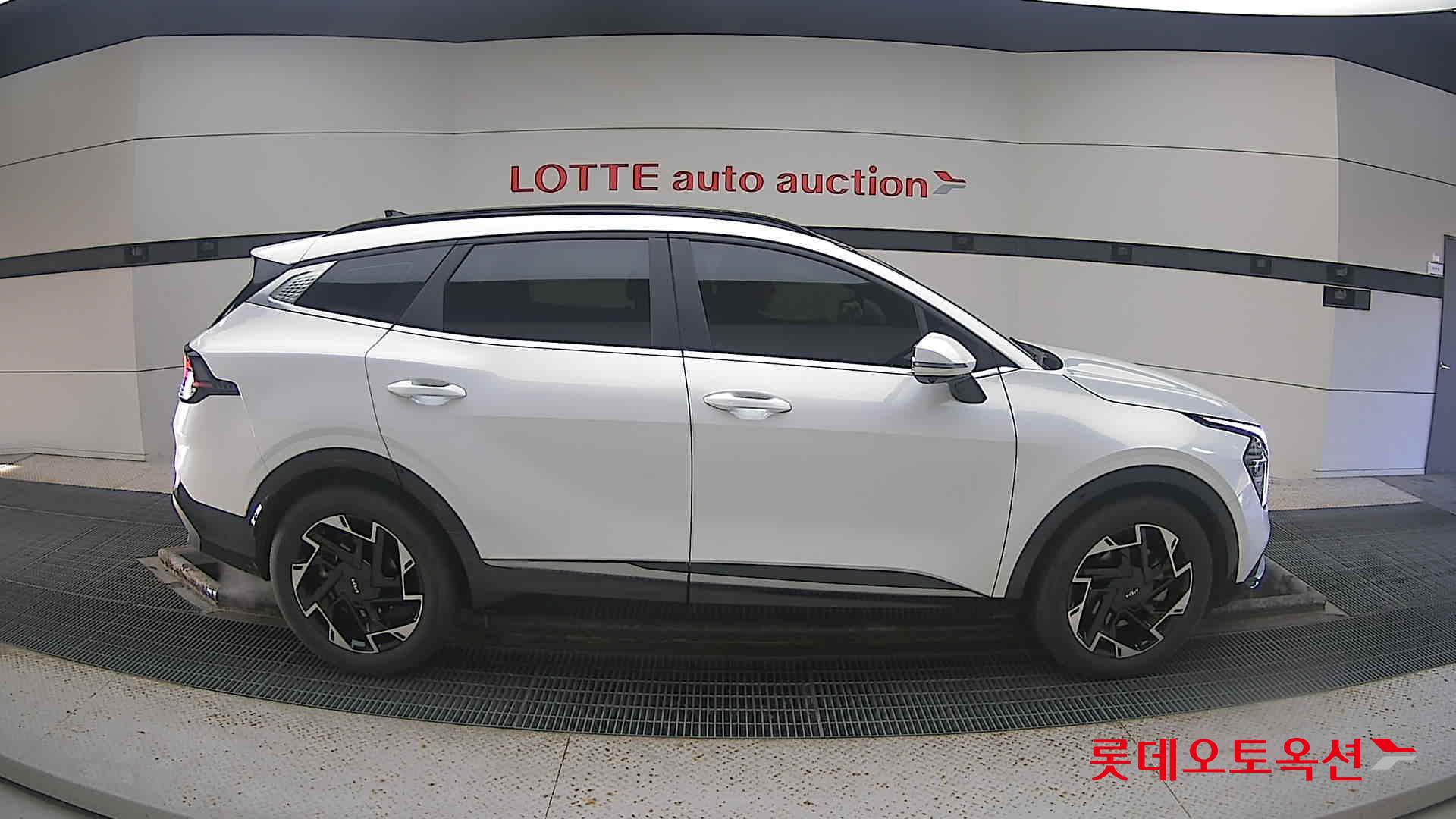 Kia Sportage 2022 Белый из Кореи, фото 3