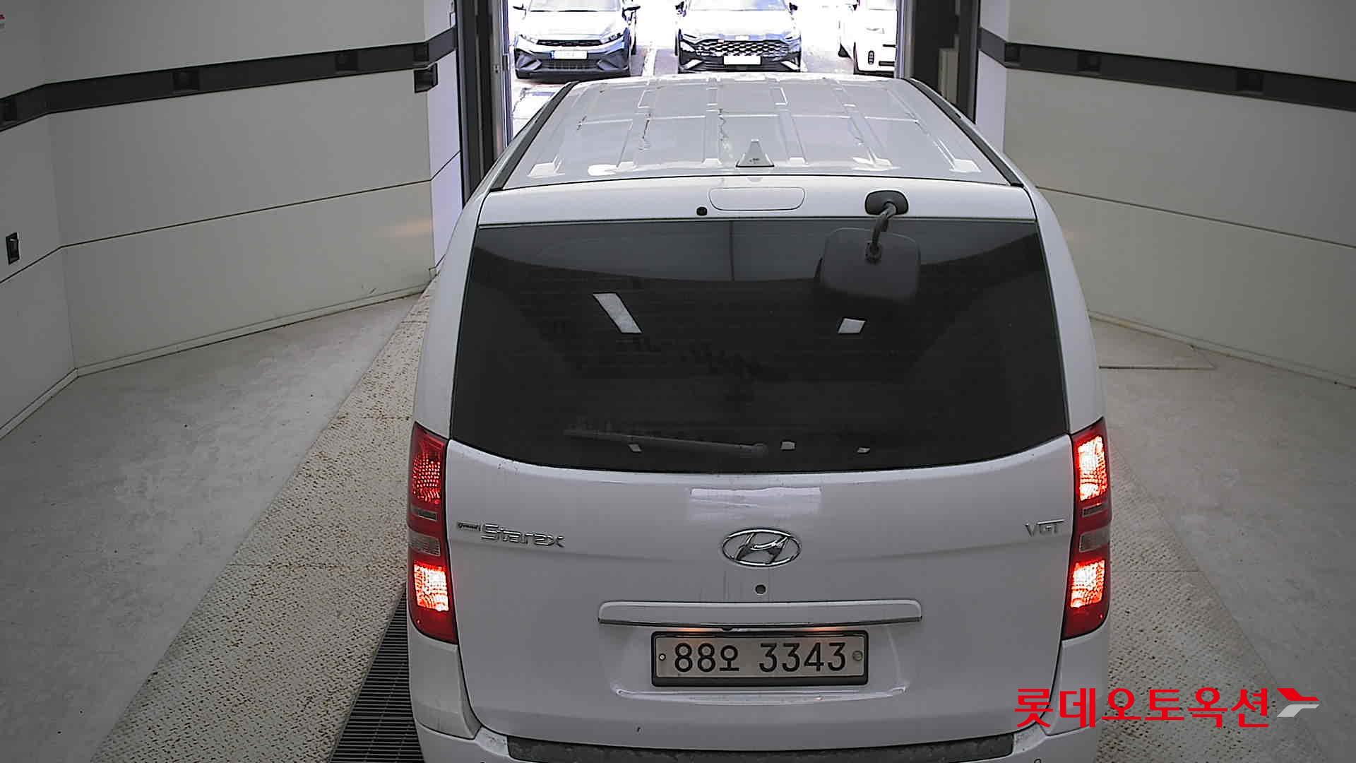 Hyundai Grand Starex 2021 Белый из Кореи, фото 5